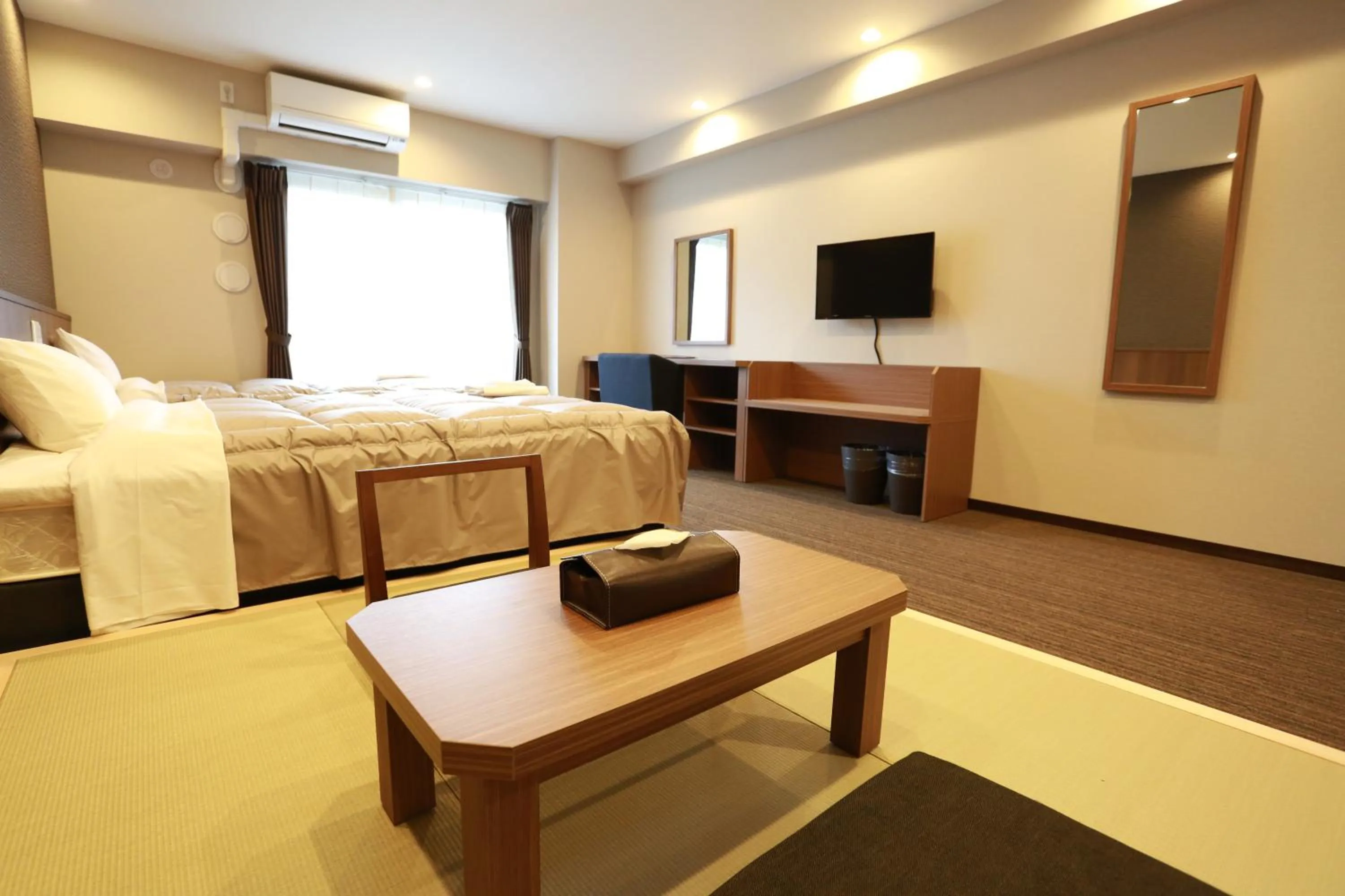 Photo of the whole room, Bed in The Base Sakai Higashi Apartment Hotel