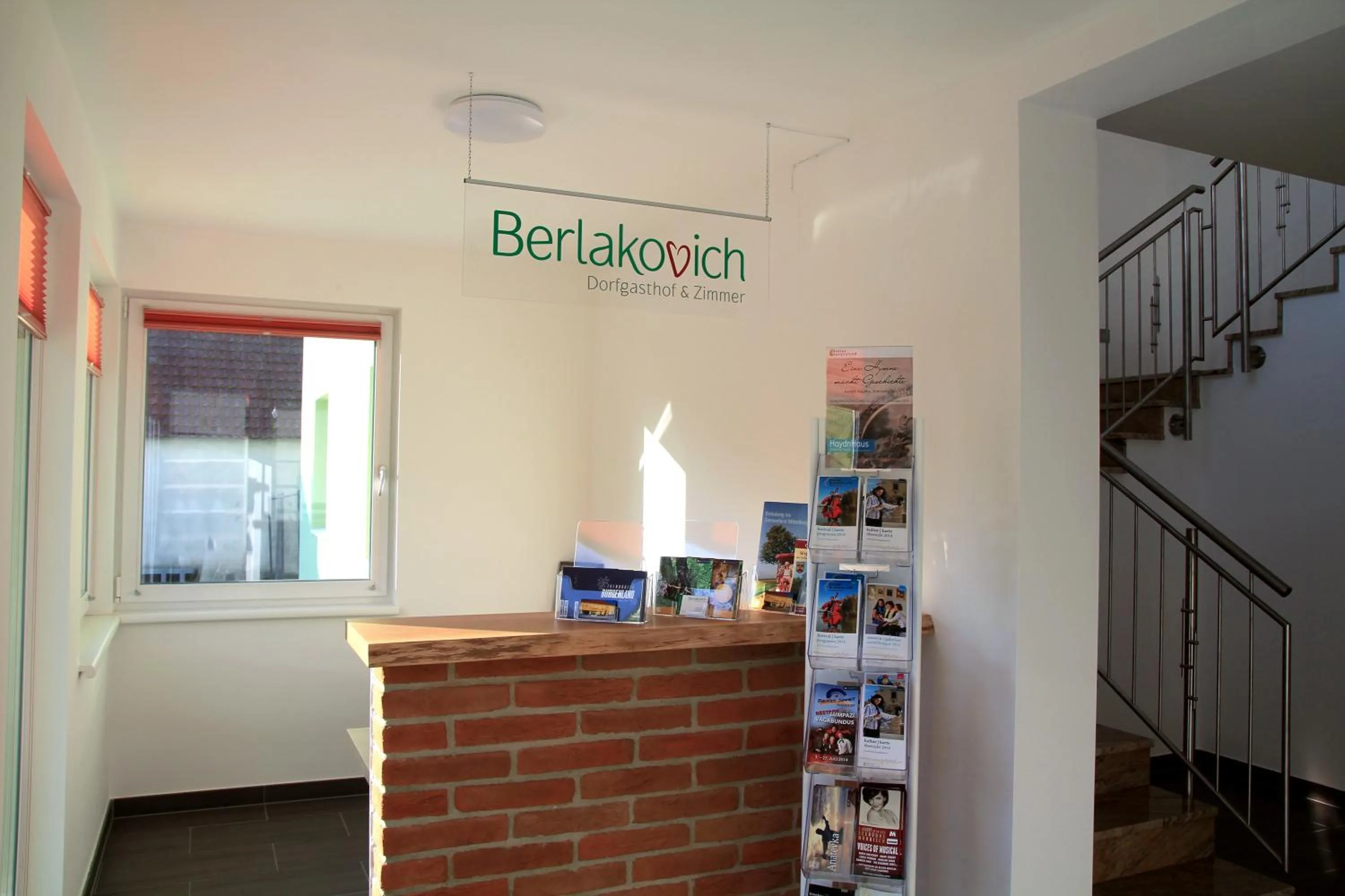 Lobby or reception in Dorfgasthof Berlakovich