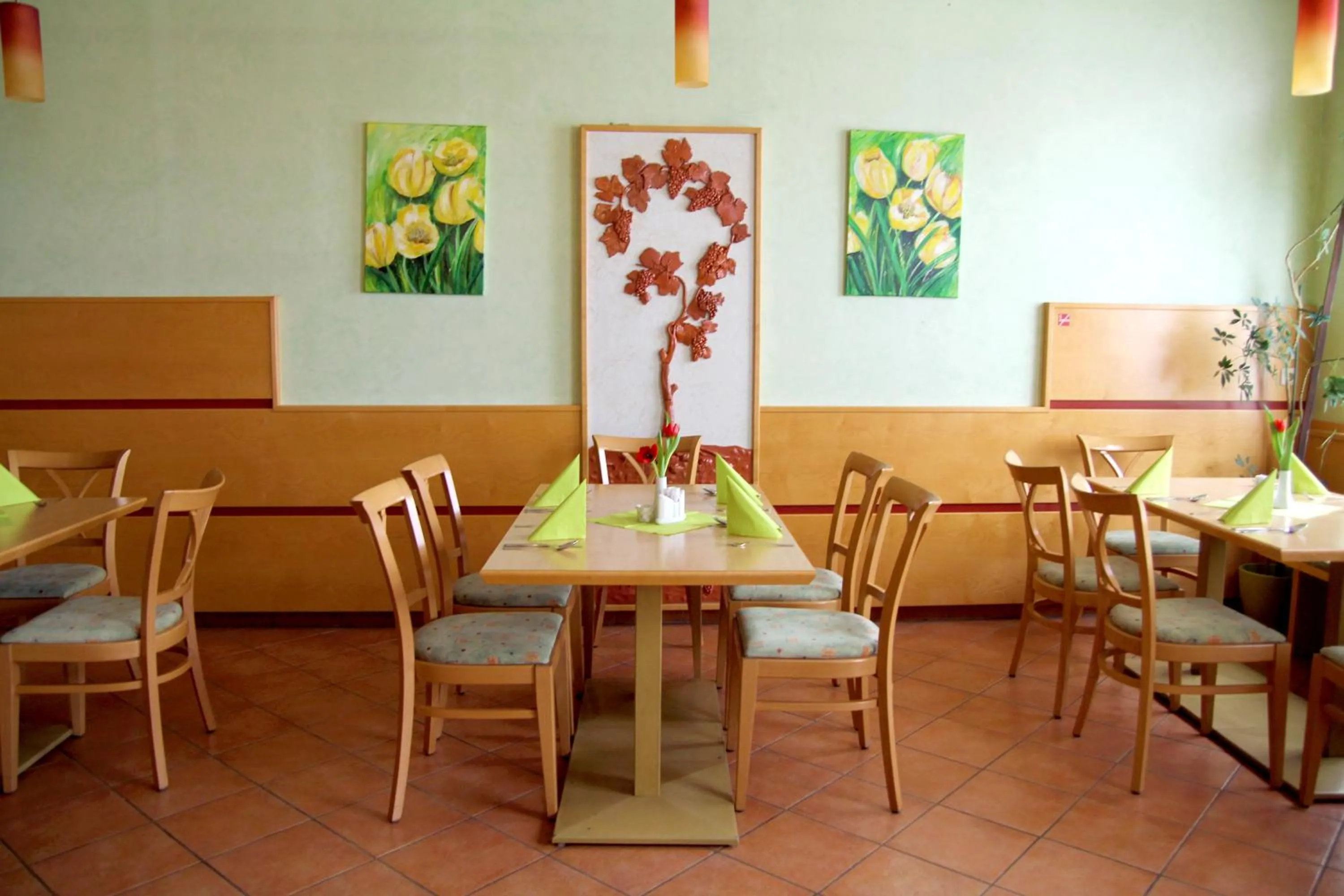 Restaurant/places to eat in Dorfgasthof Berlakovich