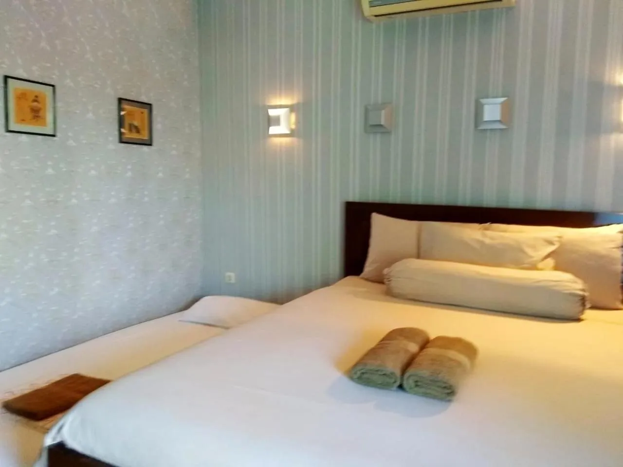 Bedroom, Bed in Jos & Hanny Homestay