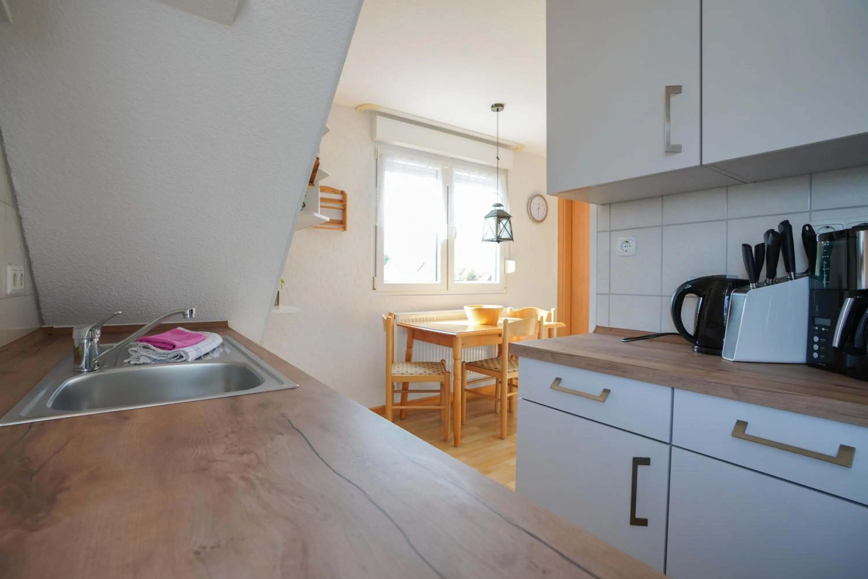 Kitchen or kitchenette in Ferienhaus Daheim