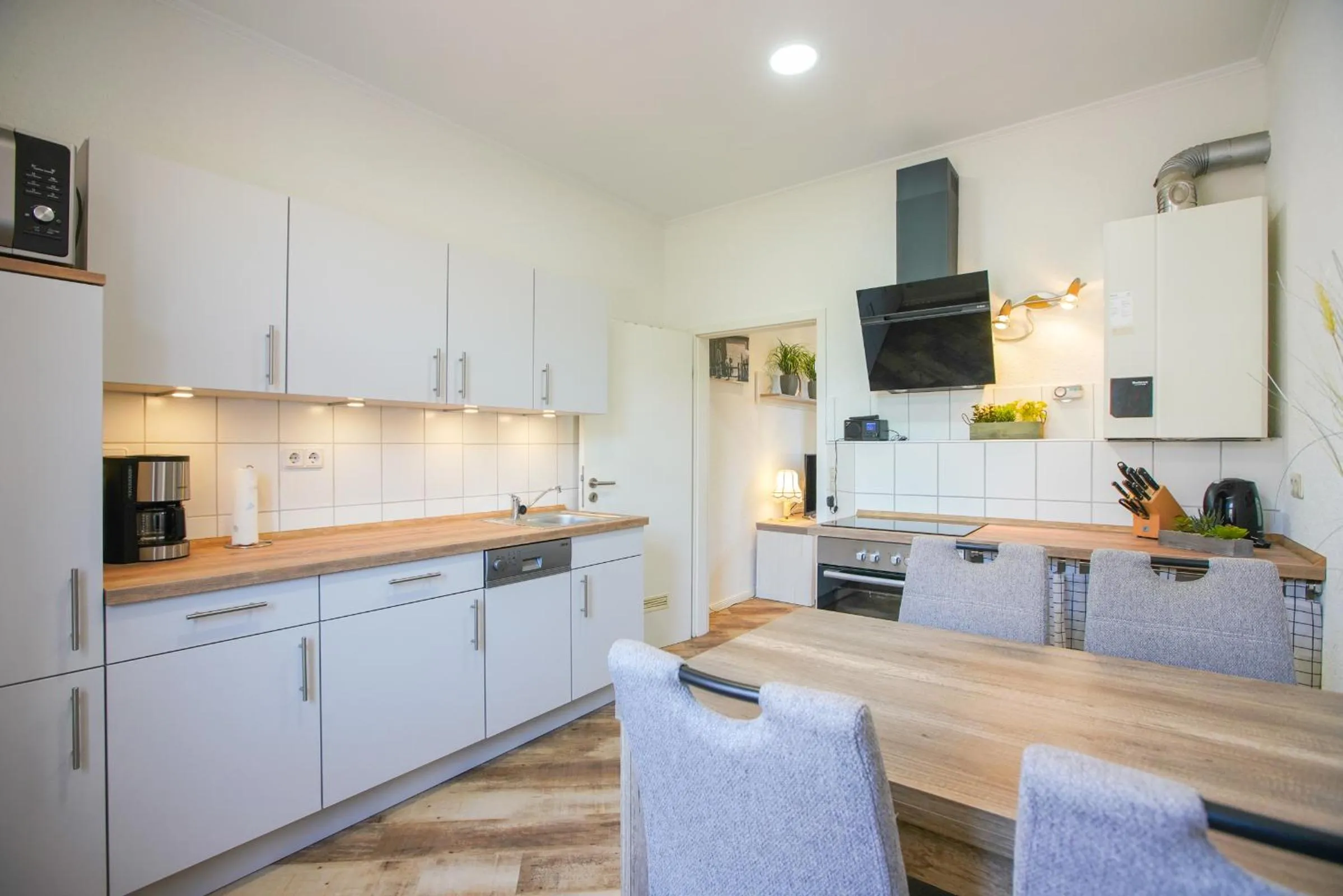 Kitchen or kitchenette in Ferienhaus Daheim
