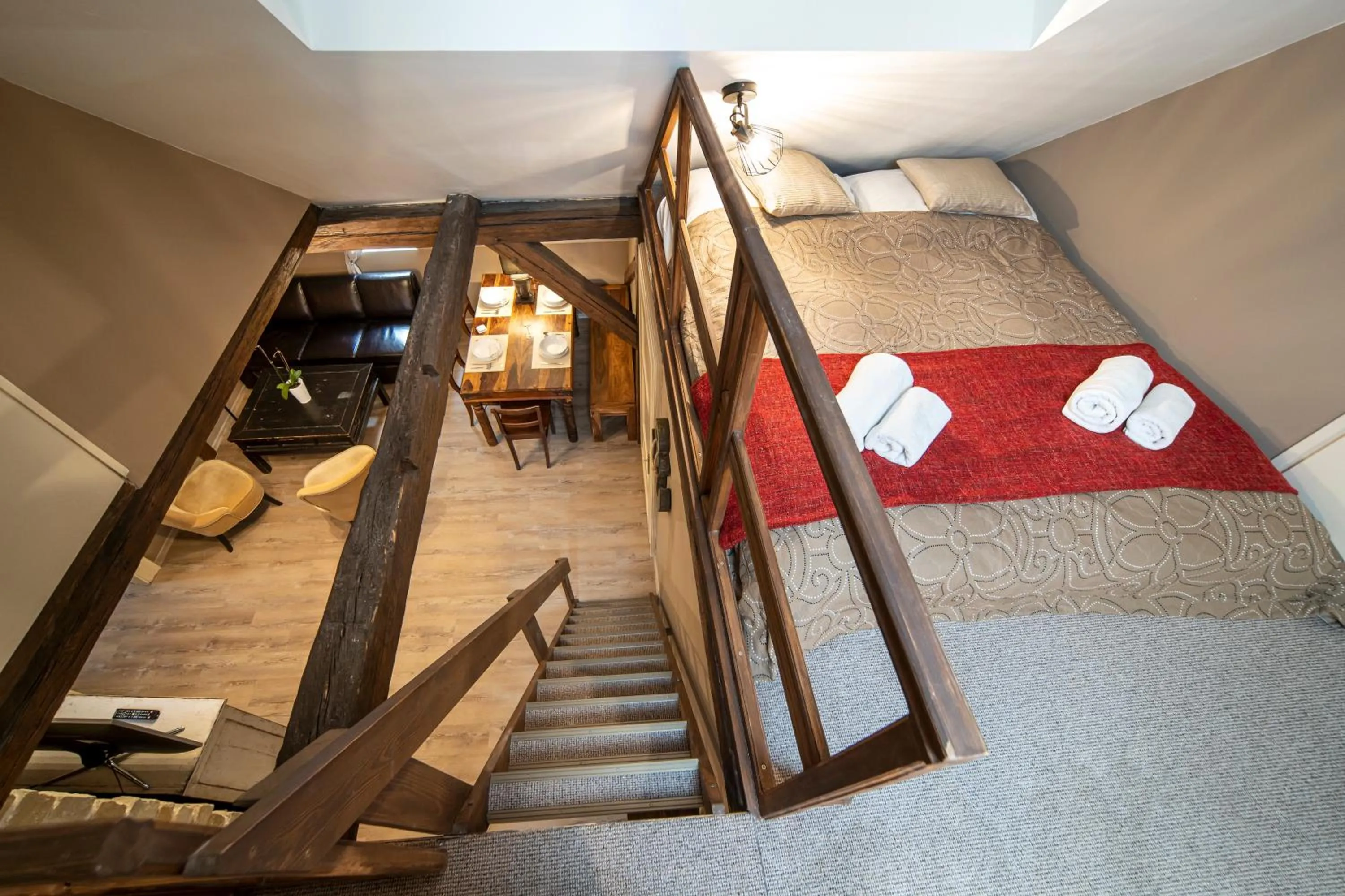 Living room, Bed in Old Town - Aparthotel Michalska