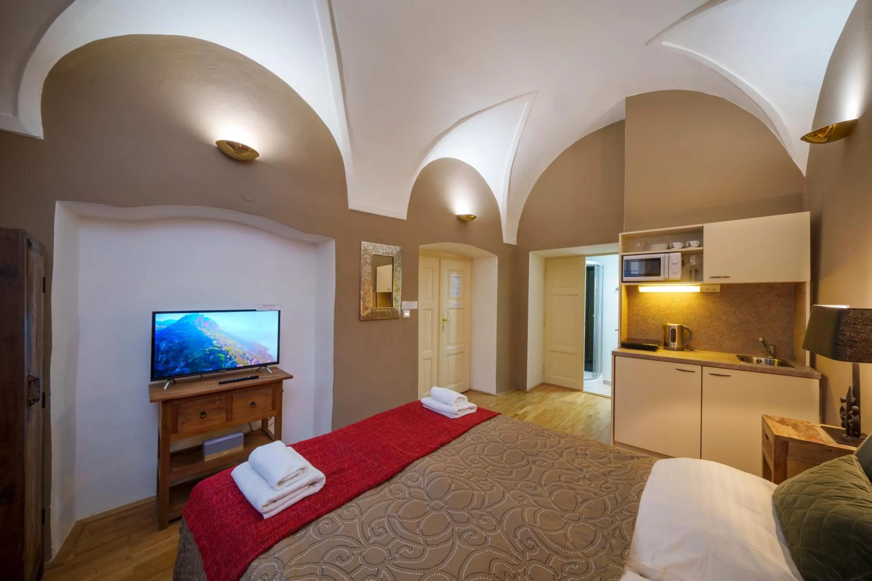 Kitchen or kitchenette, Bed in Old Town - Aparthotel Michalska