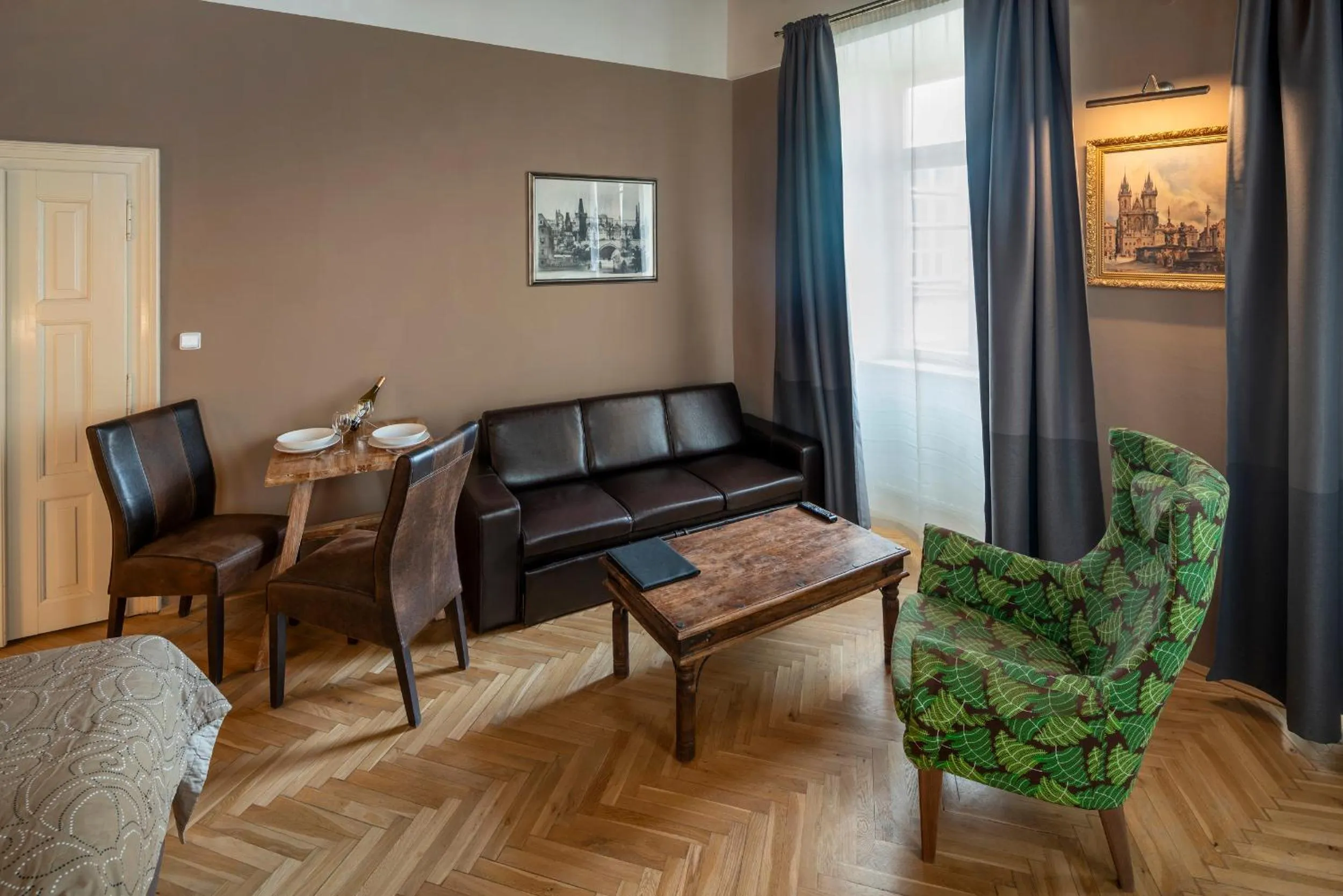 Seating area in Old Town - Aparthotel Michalska