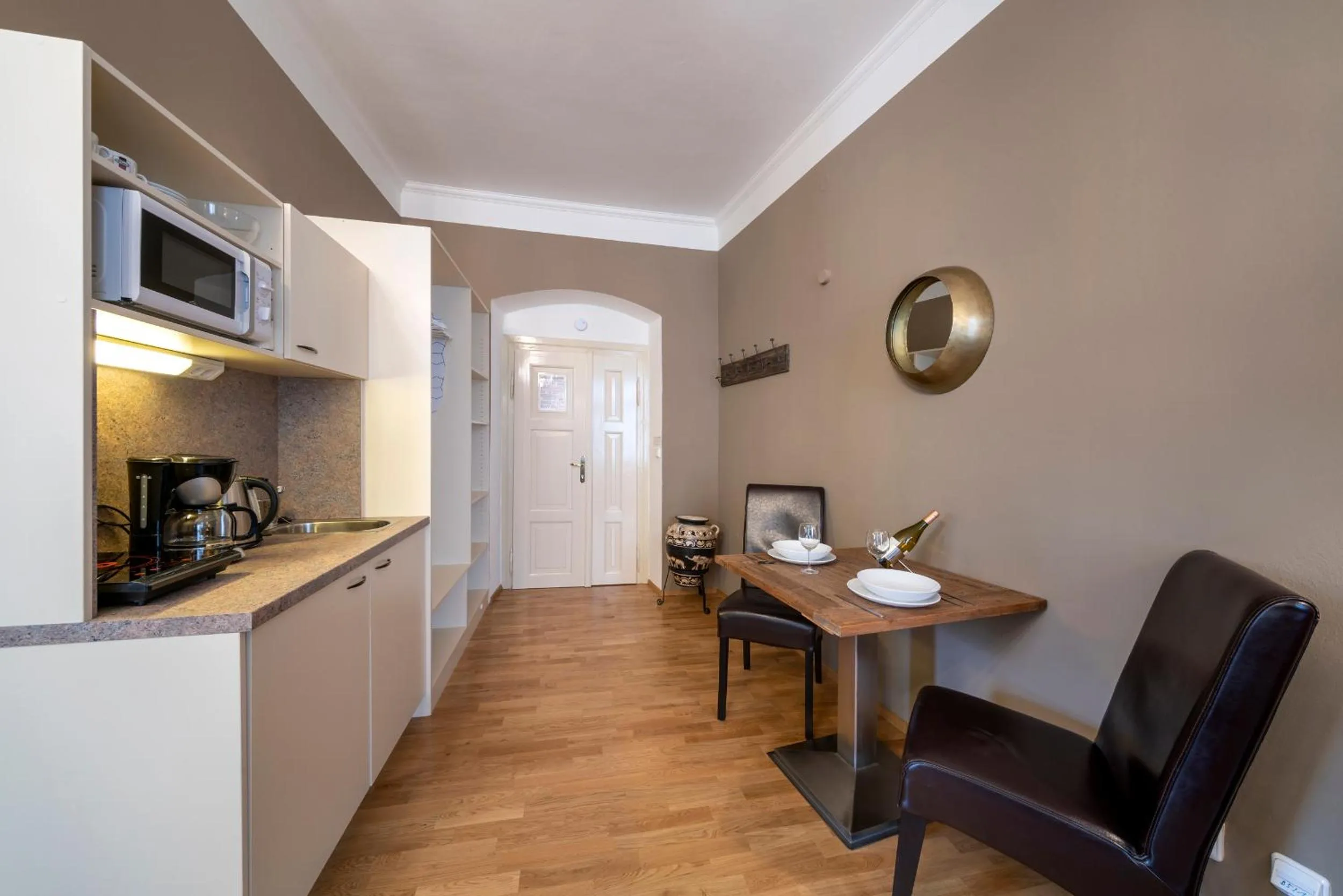 Kitchen or kitchenette in Old Town - Aparthotel Michalska