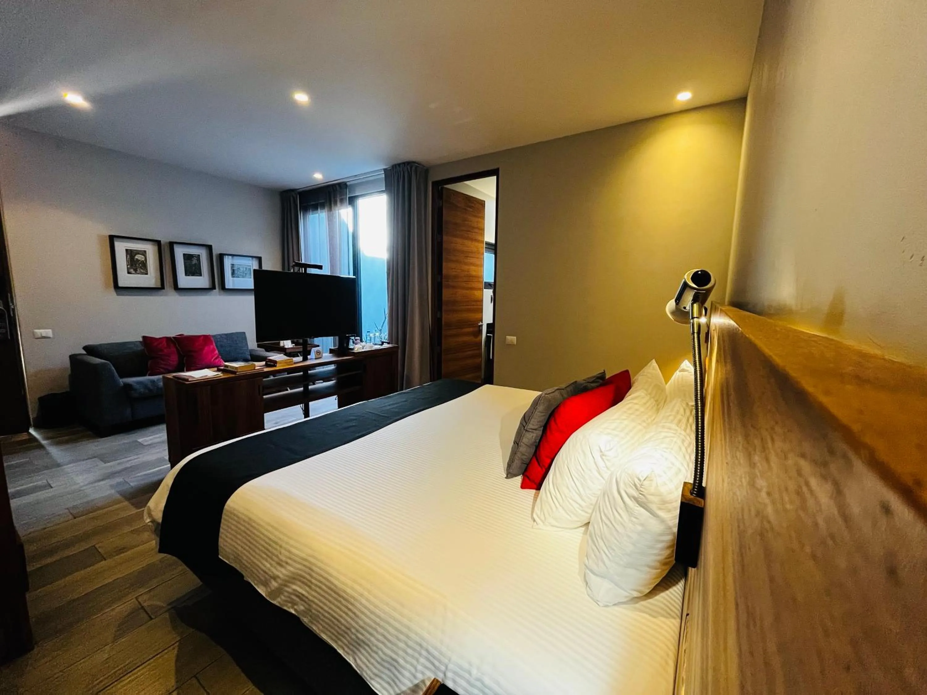 Photo of the whole room, Bed in El Callejón Hotel Boutique