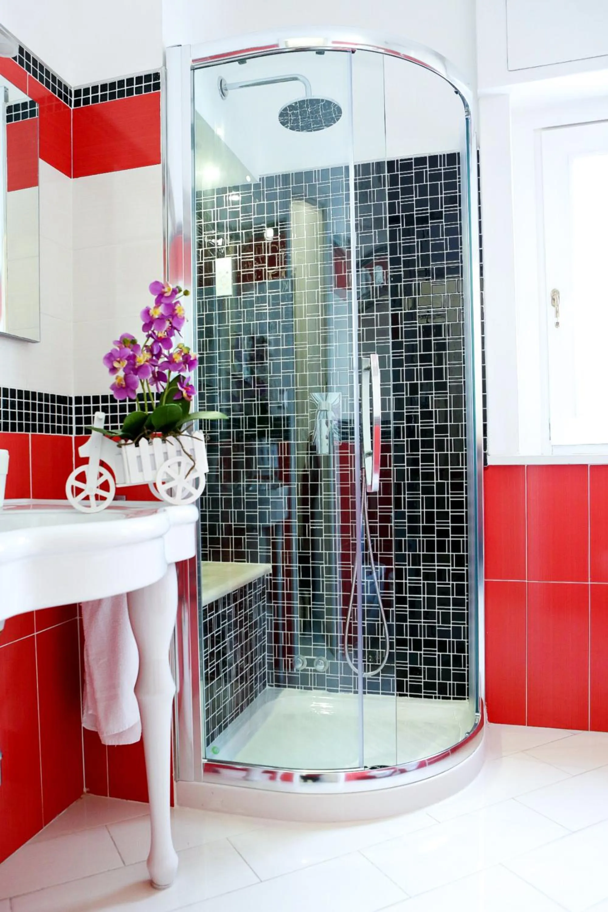 Bathroom in MaLu' B&B