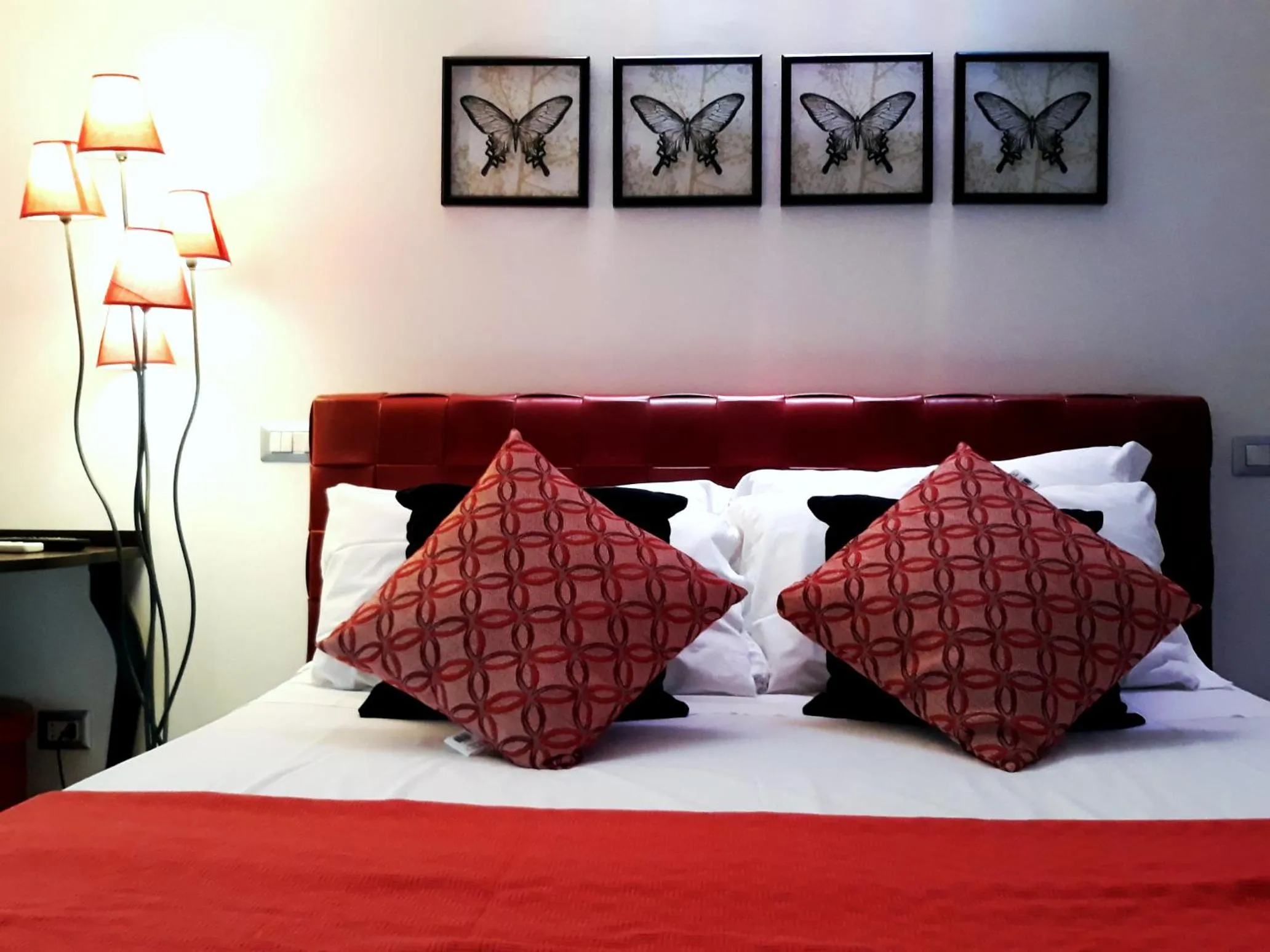 Bed in MaLu' B&B