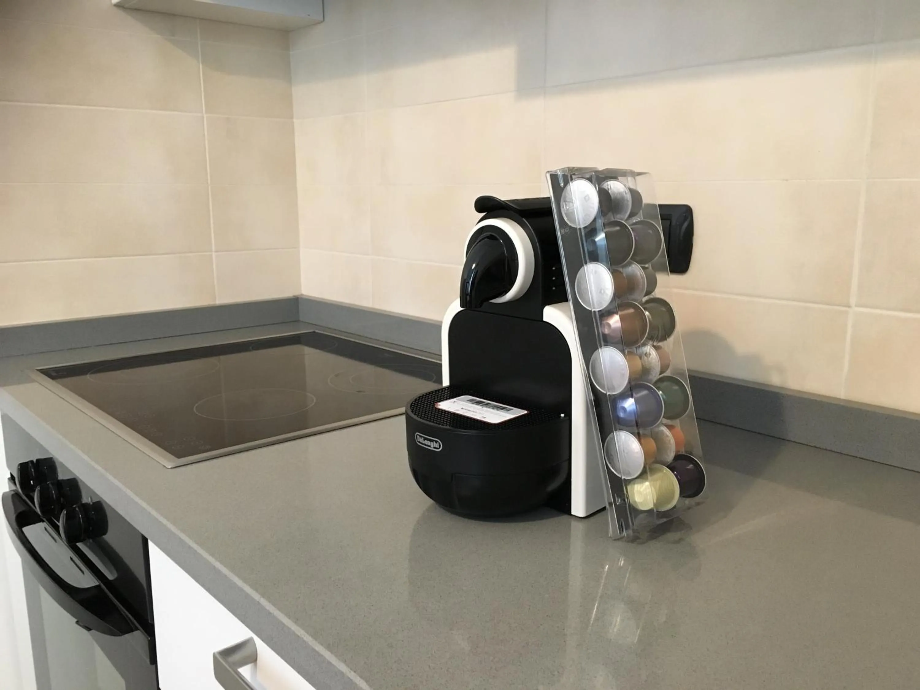 Coffee/tea facilities in Mole27 - ResArt