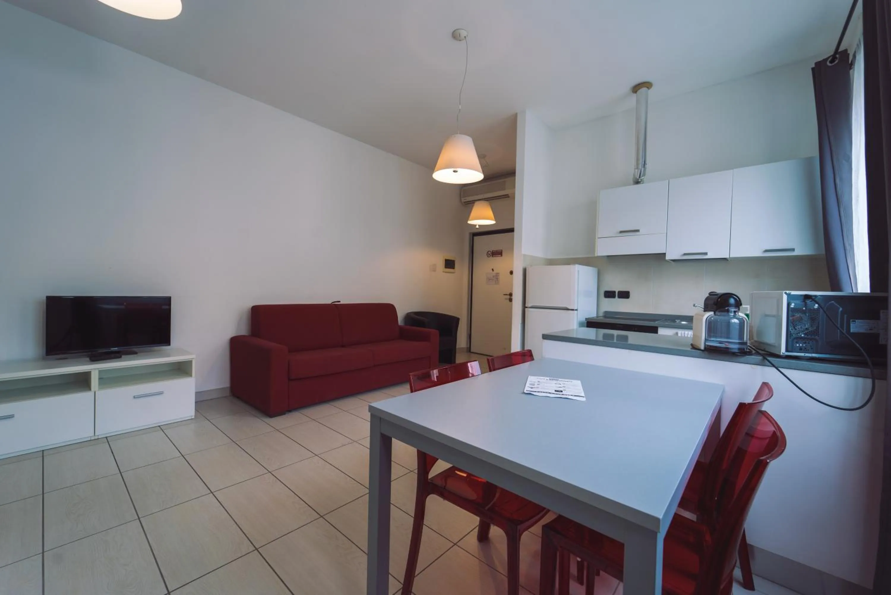 kitchen in Mole27 - ResArt