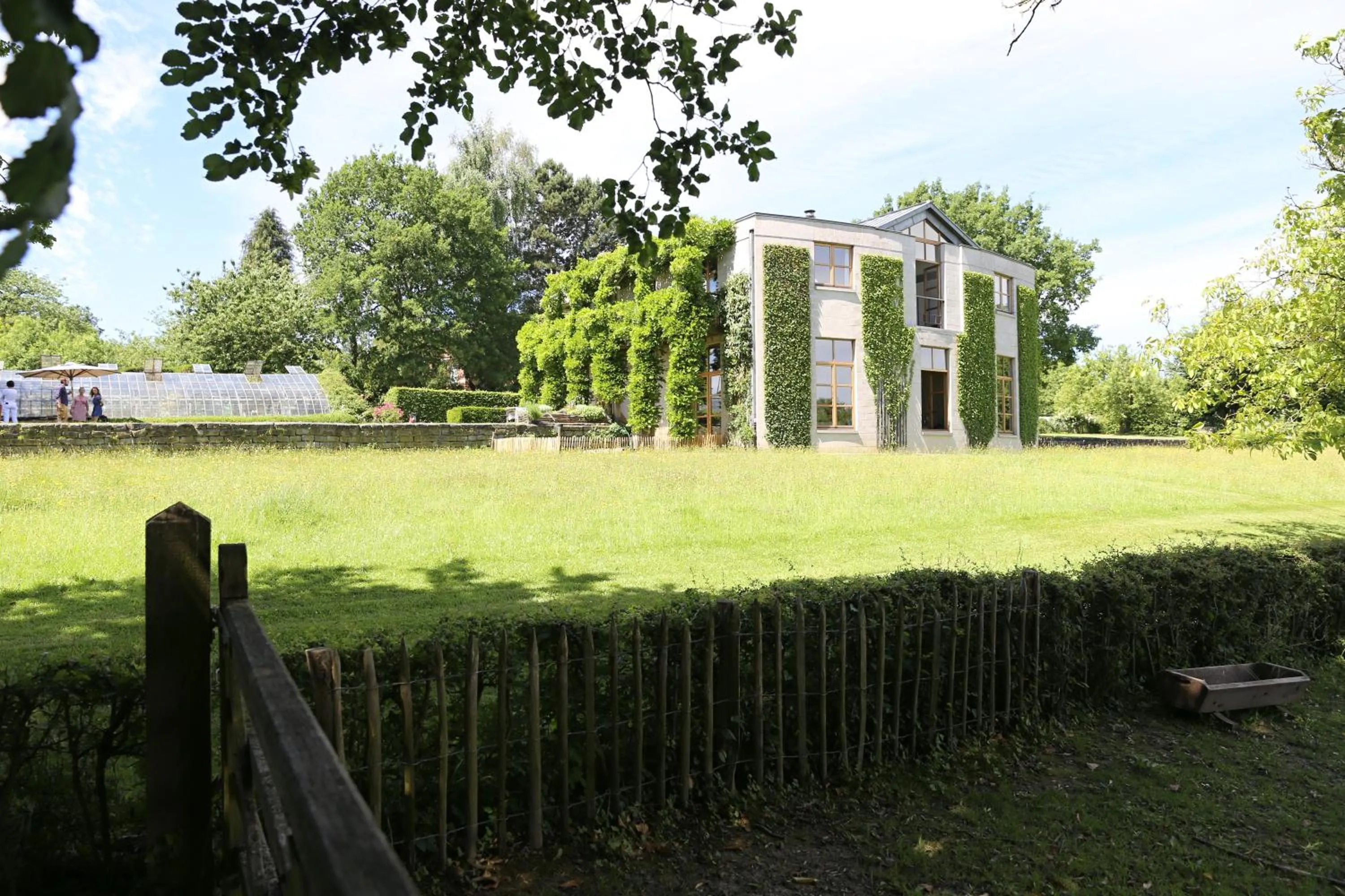 Garden in Le Jardin Des Sources