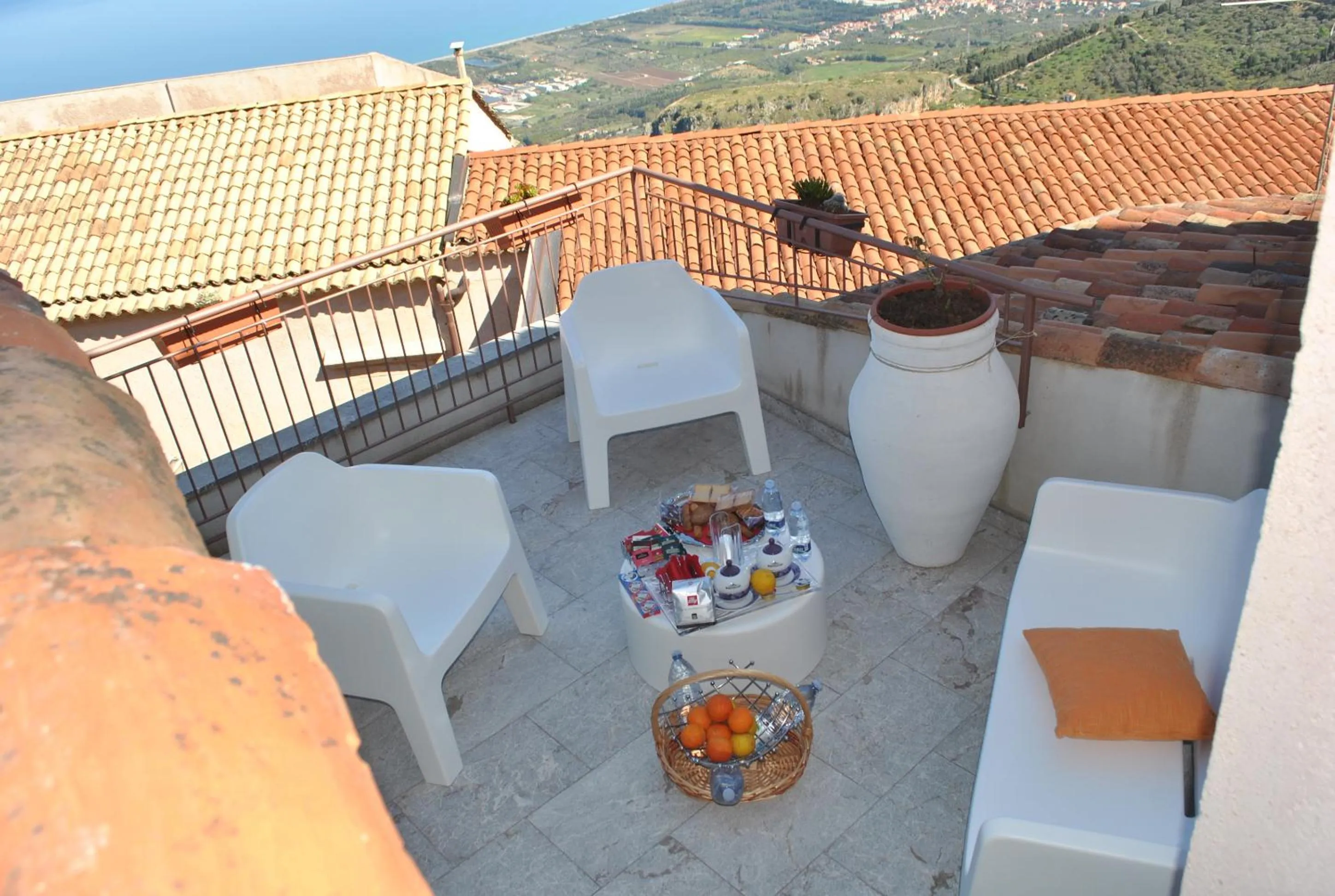 Balcony/Terrace in Bed & Breakfast StudioArcodia-