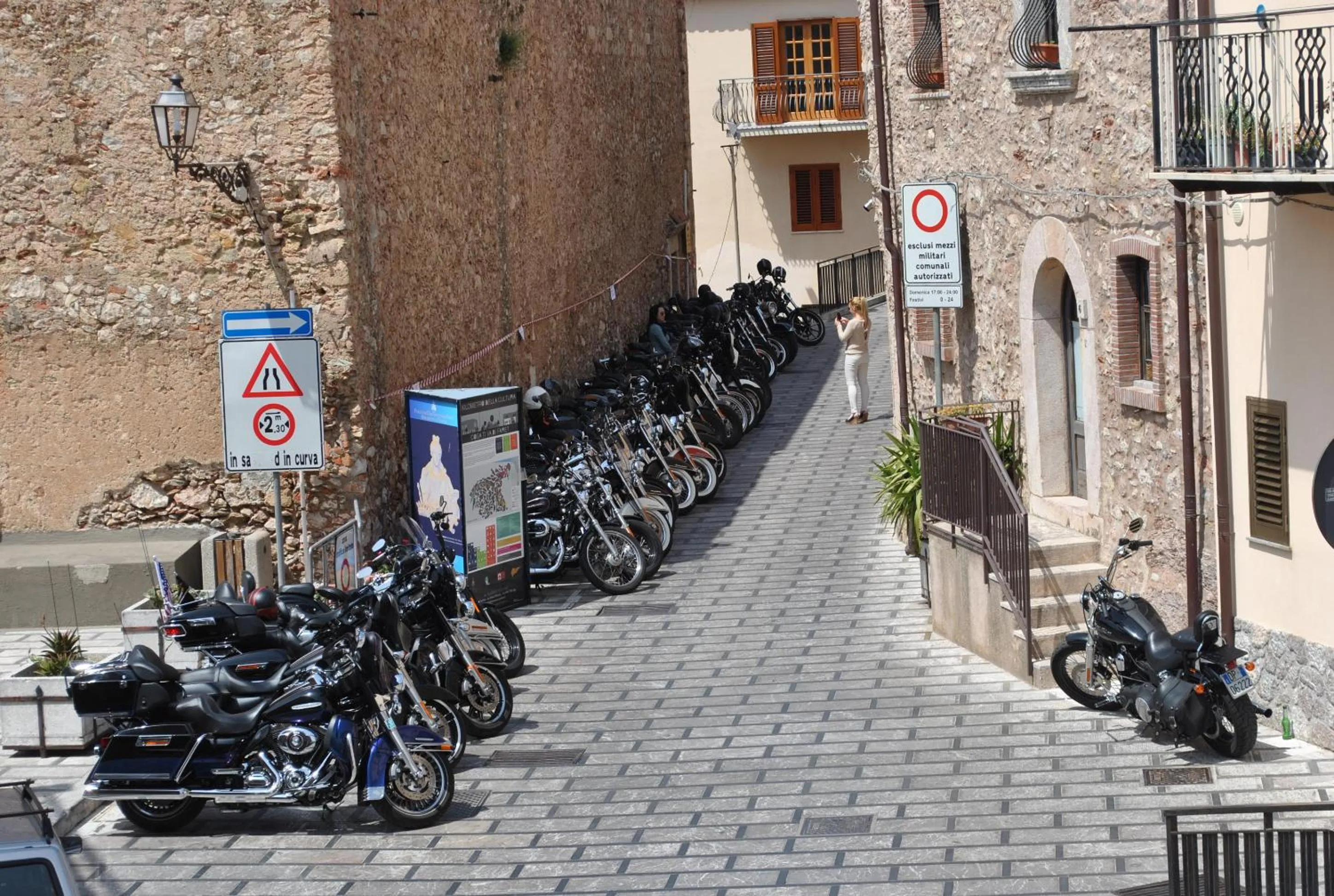 Parking in Bed & Breakfast StudioArcodia-