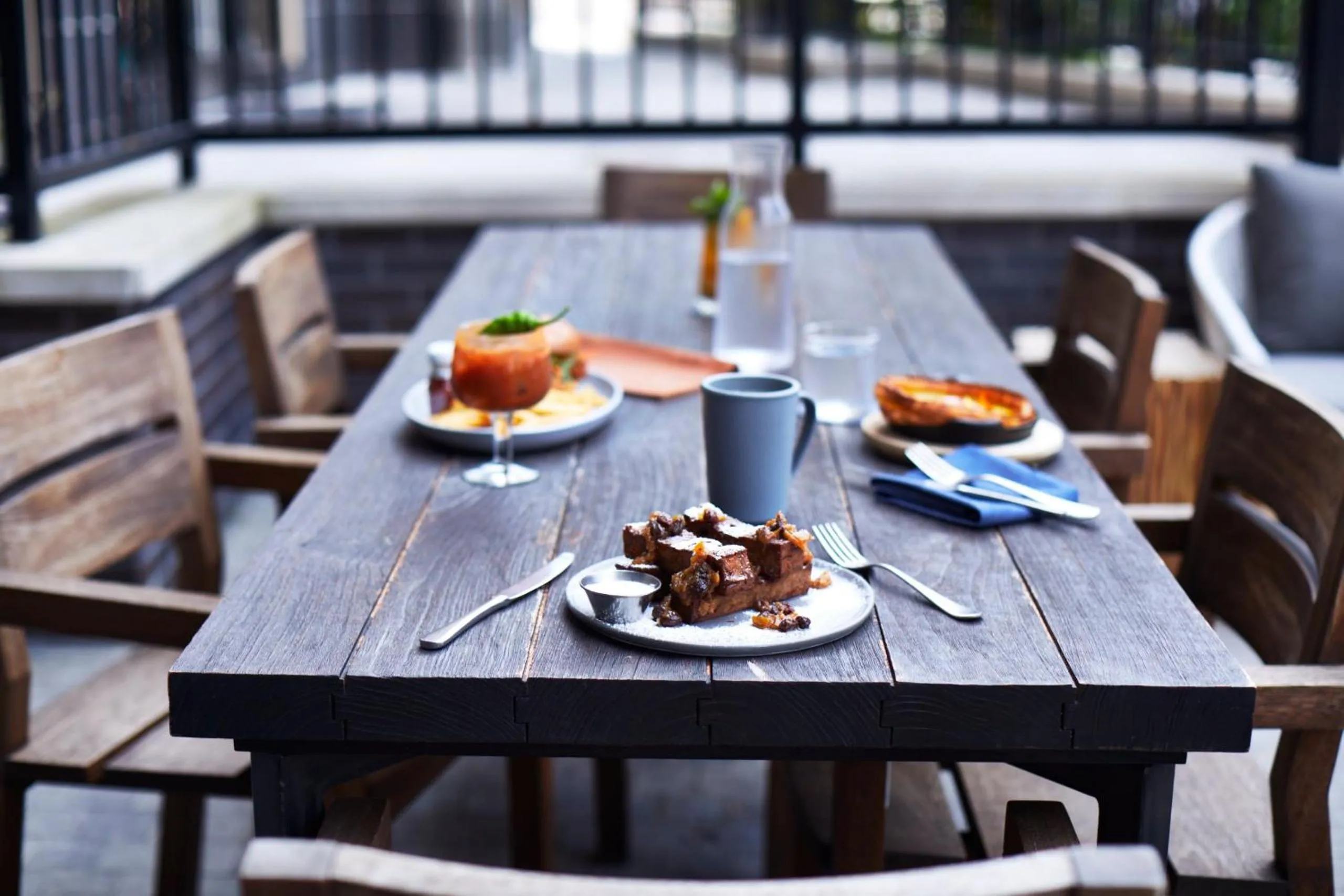 Restaurant/places to eat in Kimpton Aertson Hotel by IHG