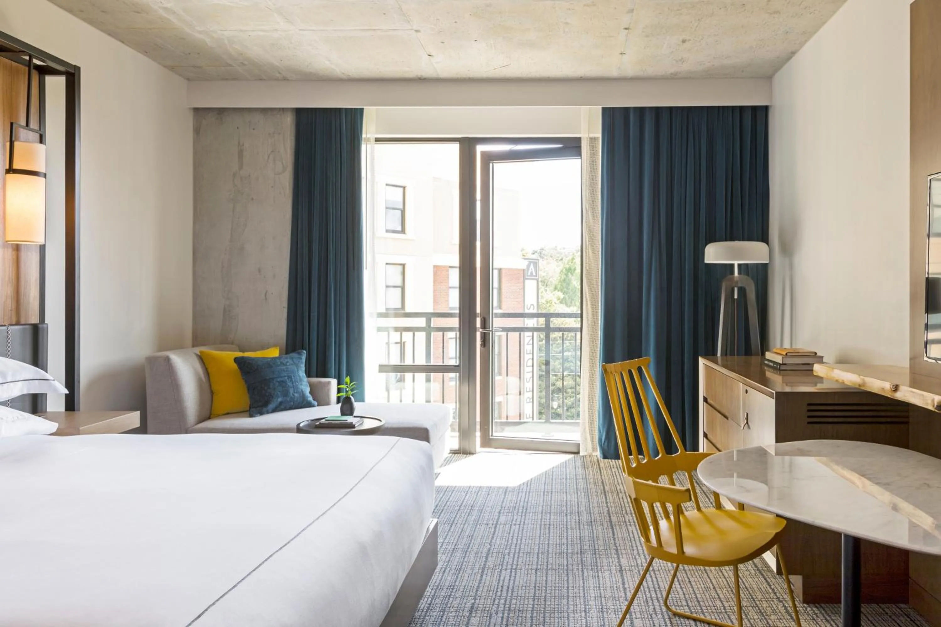 Photo of the whole room, Bed in Kimpton Aertson Hotel by IHG