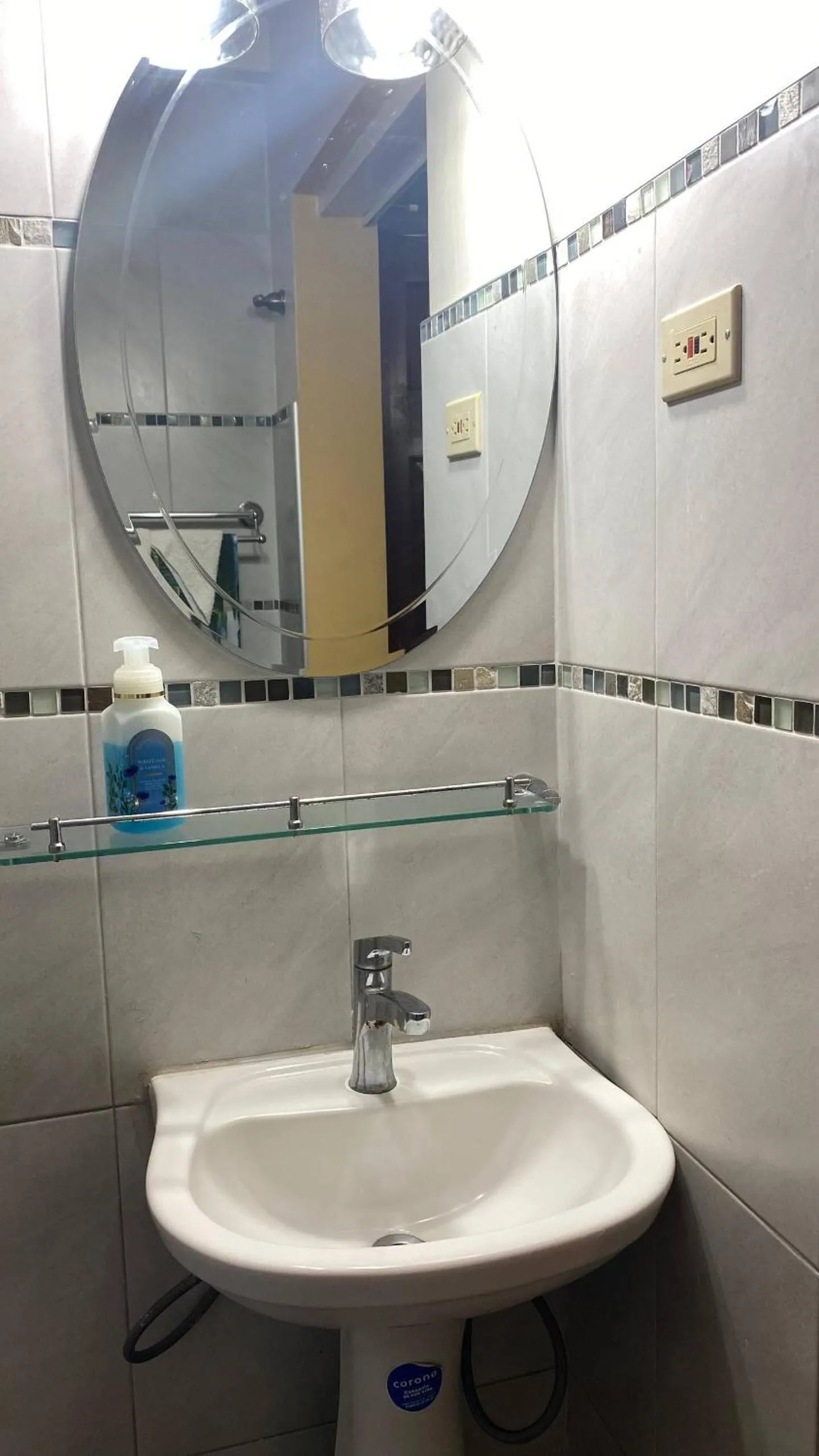 Bathroom in Seacastles by the beach/pool