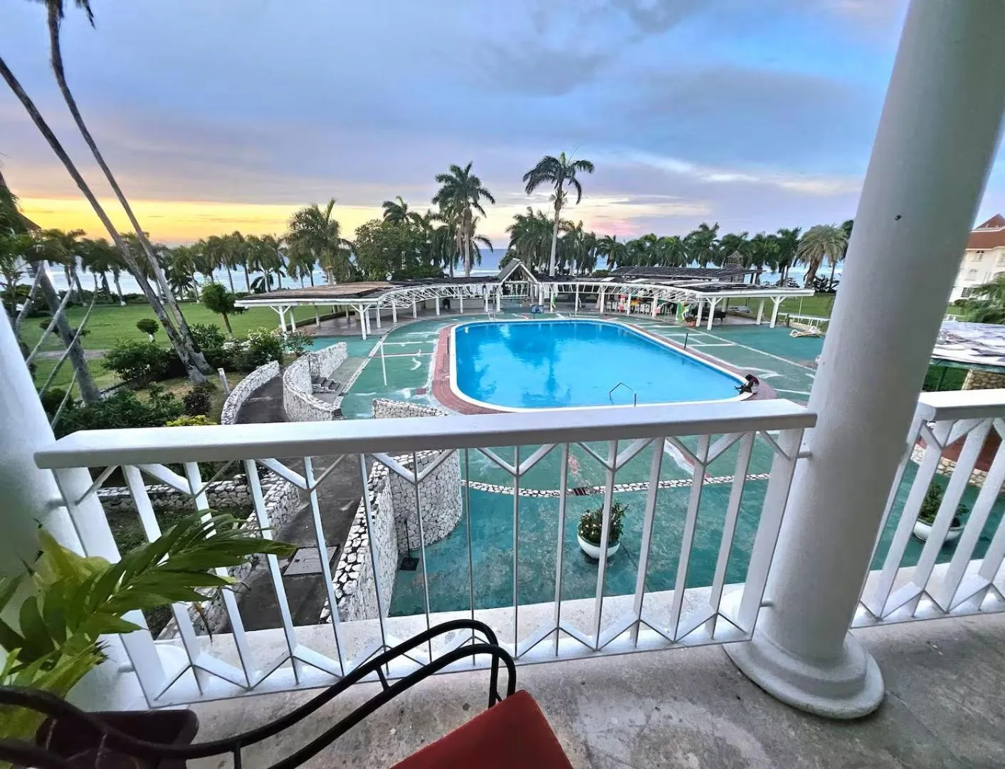 Balcony/Terrace in Seacastles by the beach/pool