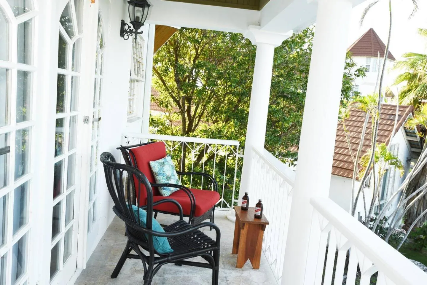 Patio in Seacastles by the beach/pool