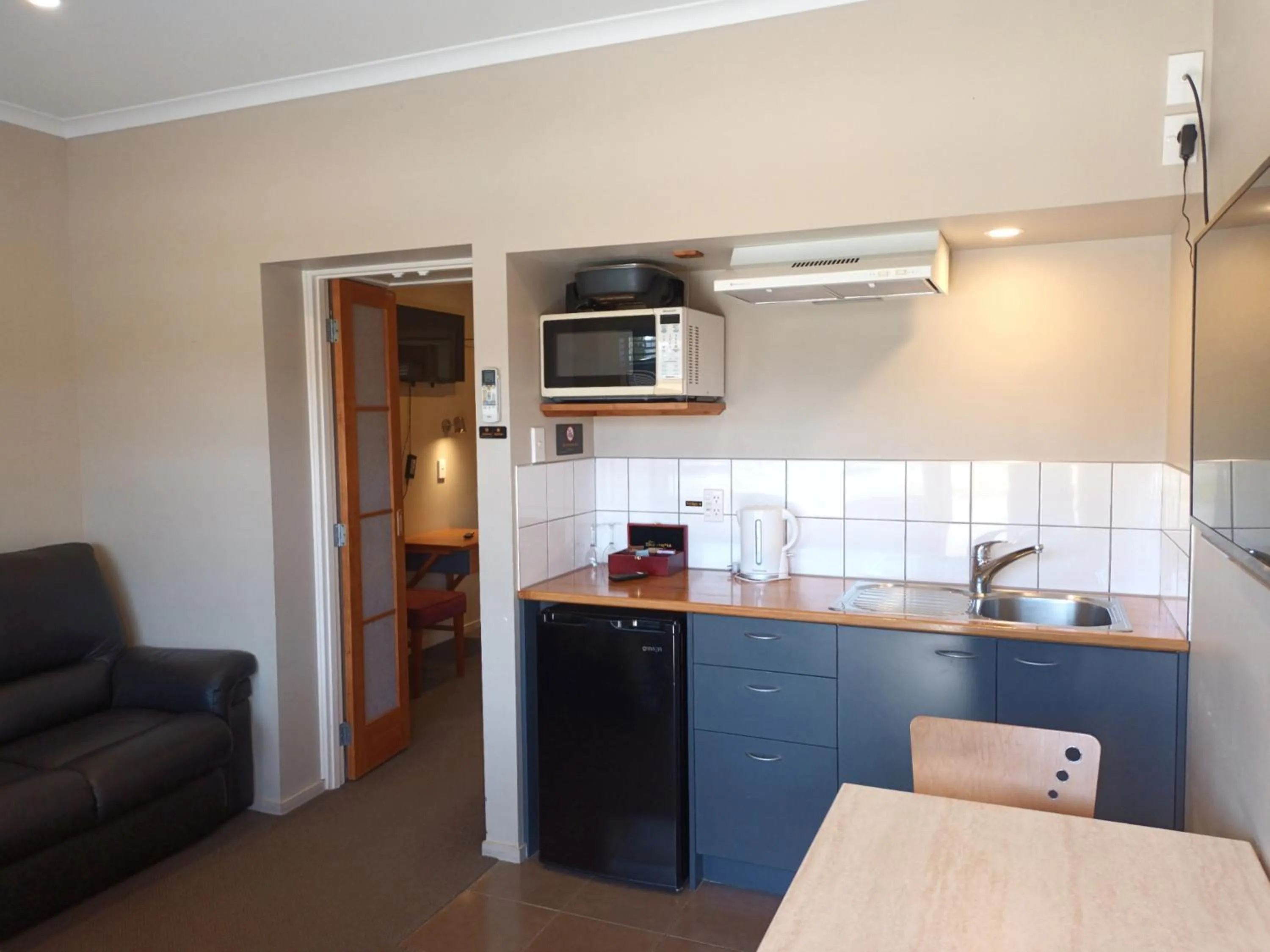 Kitchen or kitchenette in Tongariro Junction Accommodation
