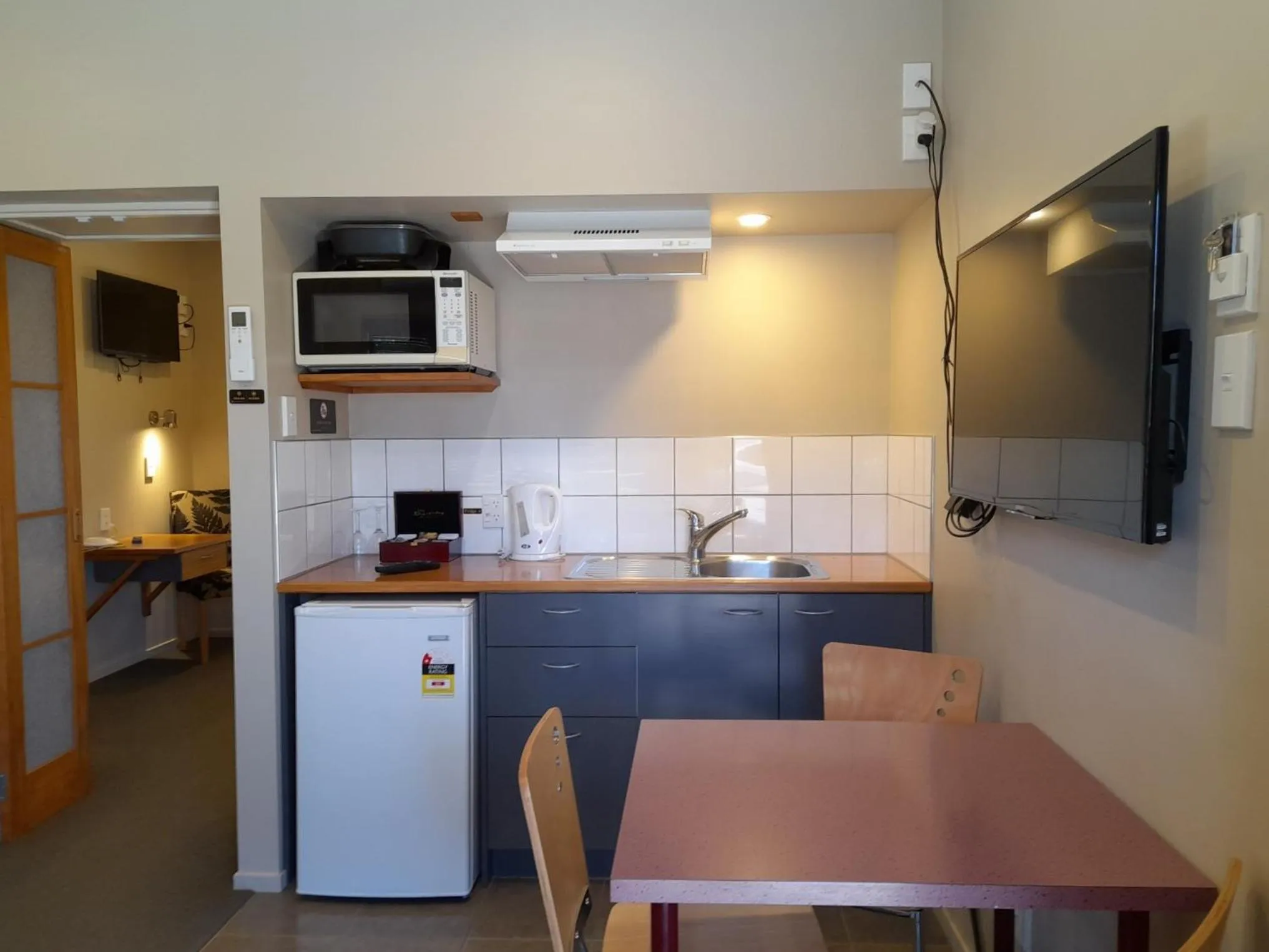 Kitchen or kitchenette in Tongariro Junction Accommodation