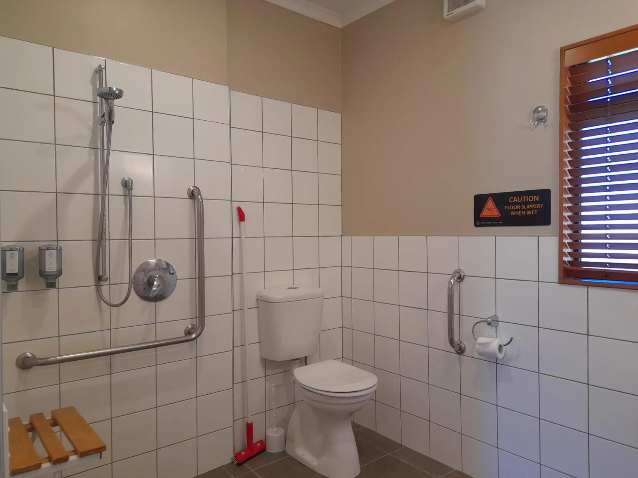 Bathroom in Tongariro Junction Accommodation
