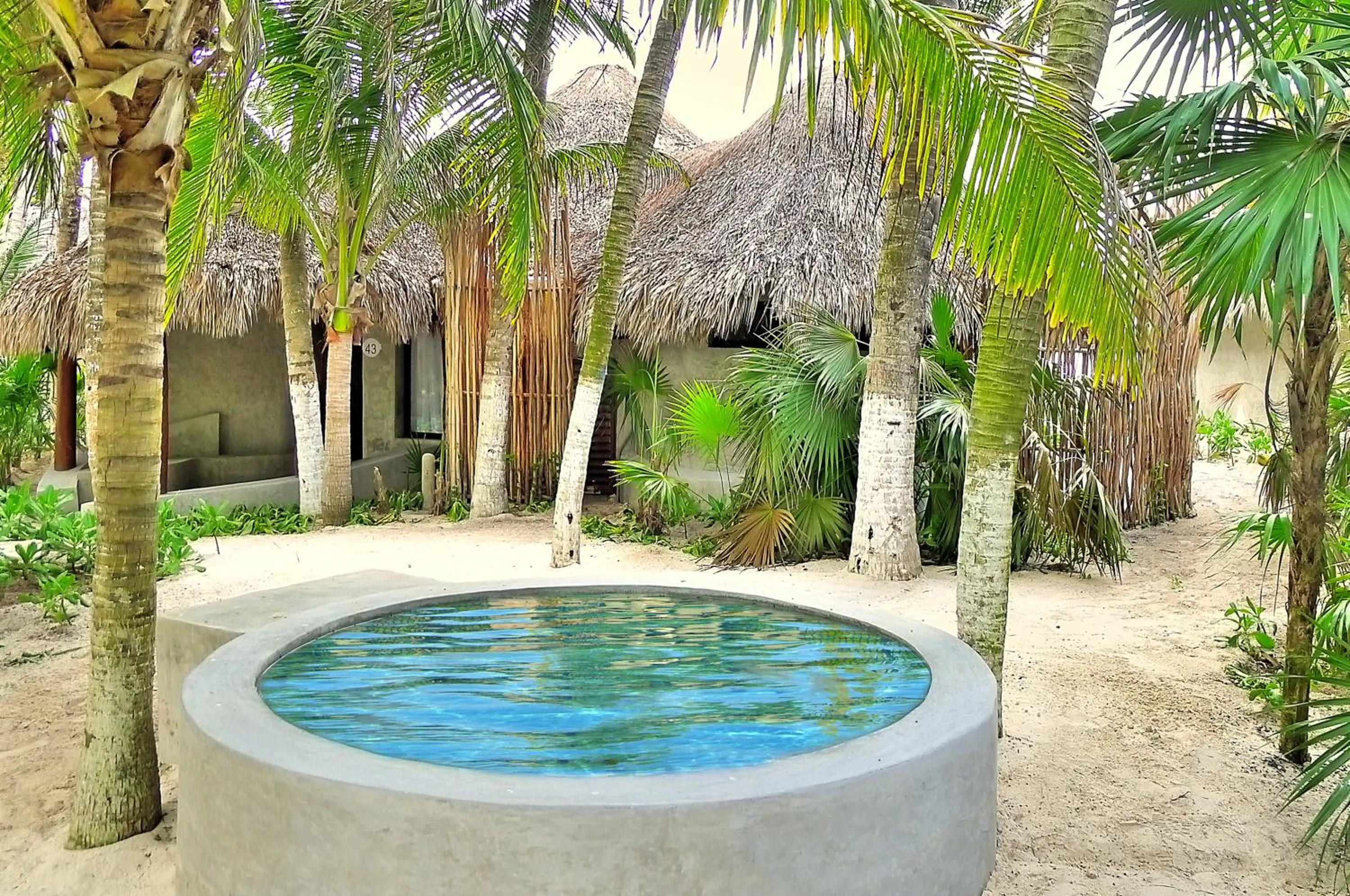 Swimming pool in Maya Tulum By G Hotels