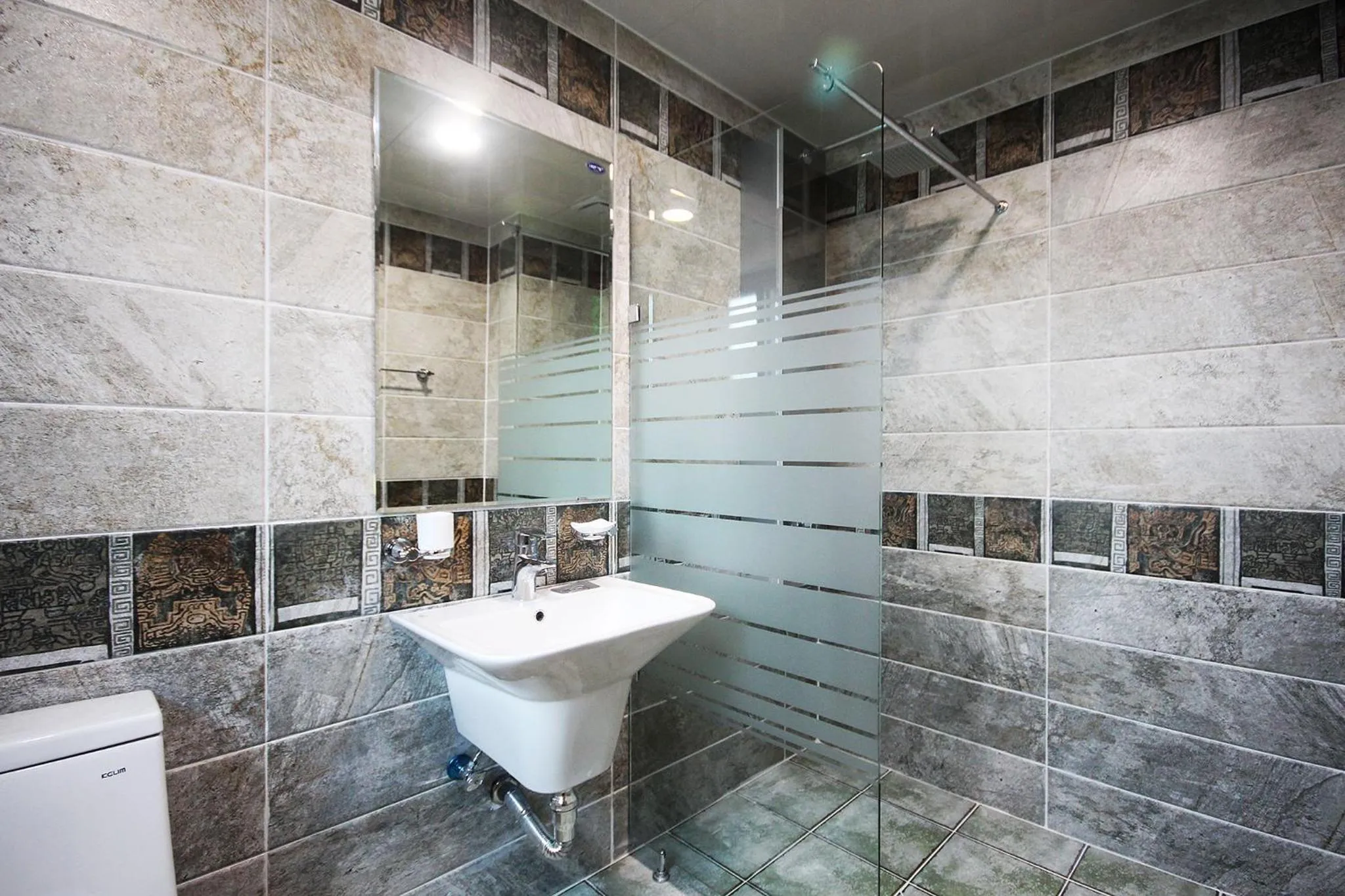 Bathroom in Jeonju Hanok Hotel Kung