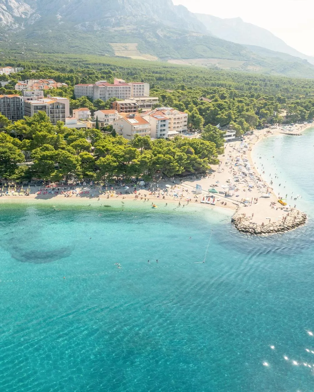 Property building in Hotel Horizont