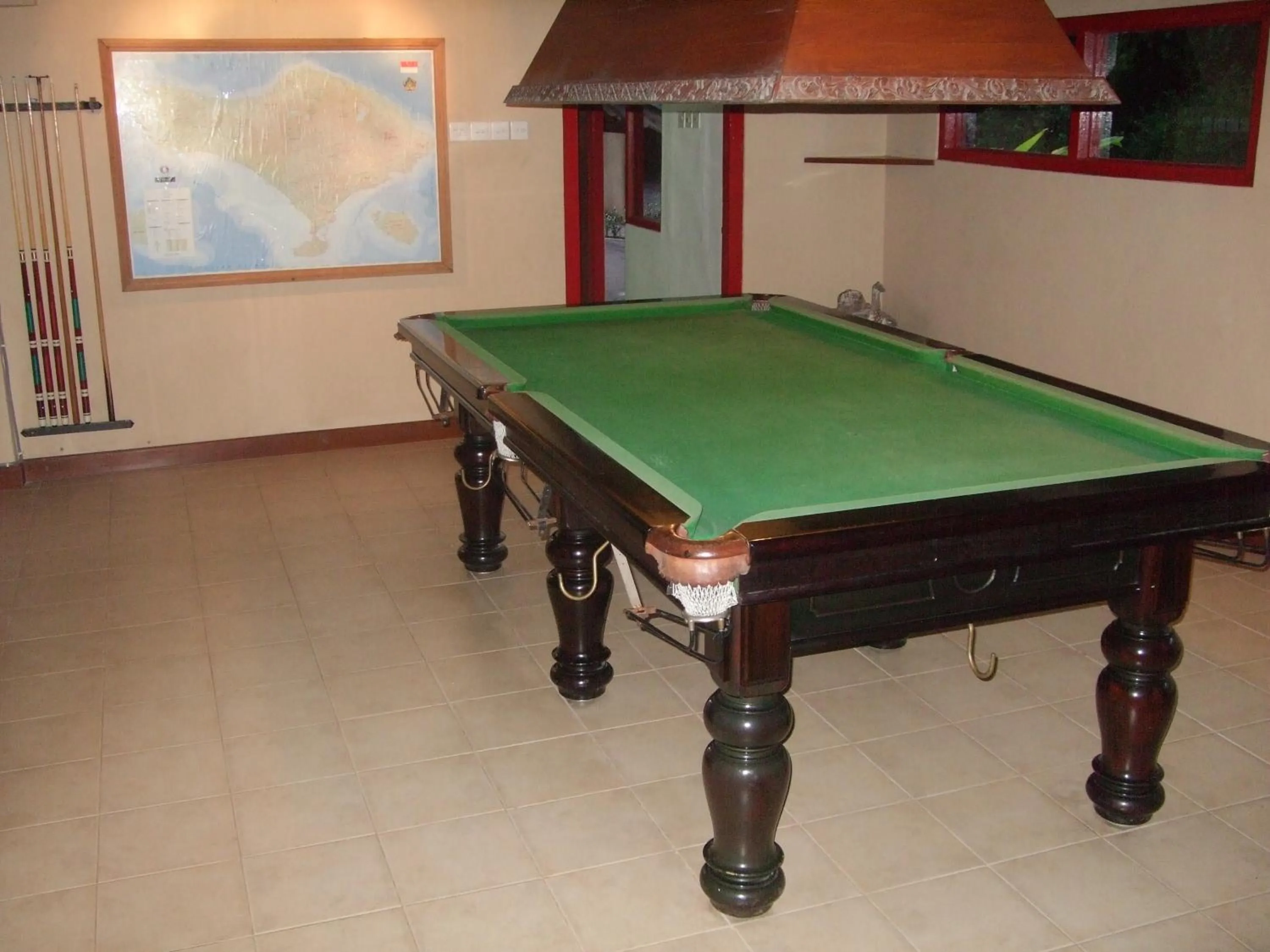 Billiard in Strawberry Hill Hotel & Restaurant