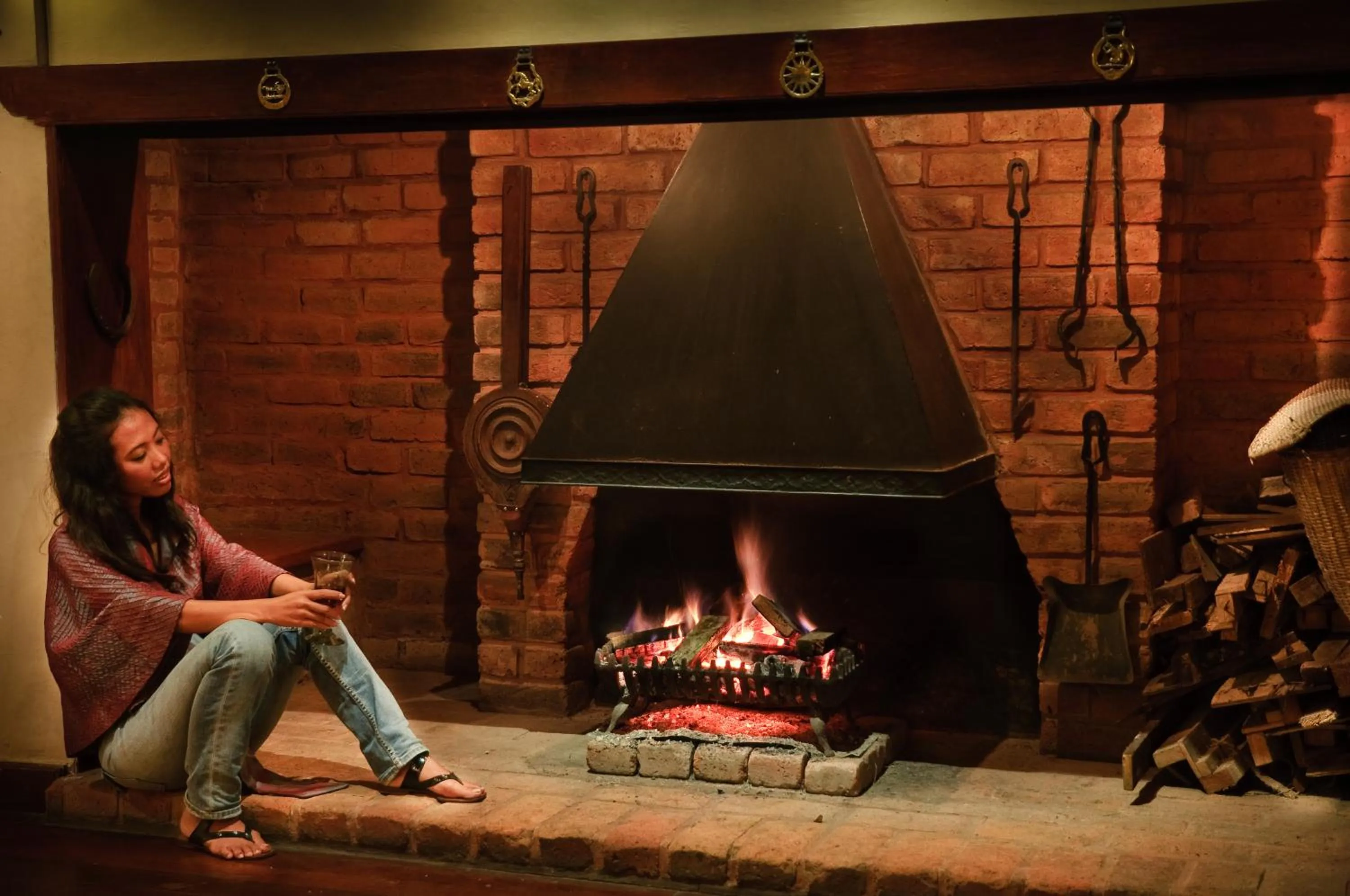 Lounge or bar in Strawberry Hill Hotel & Restaurant