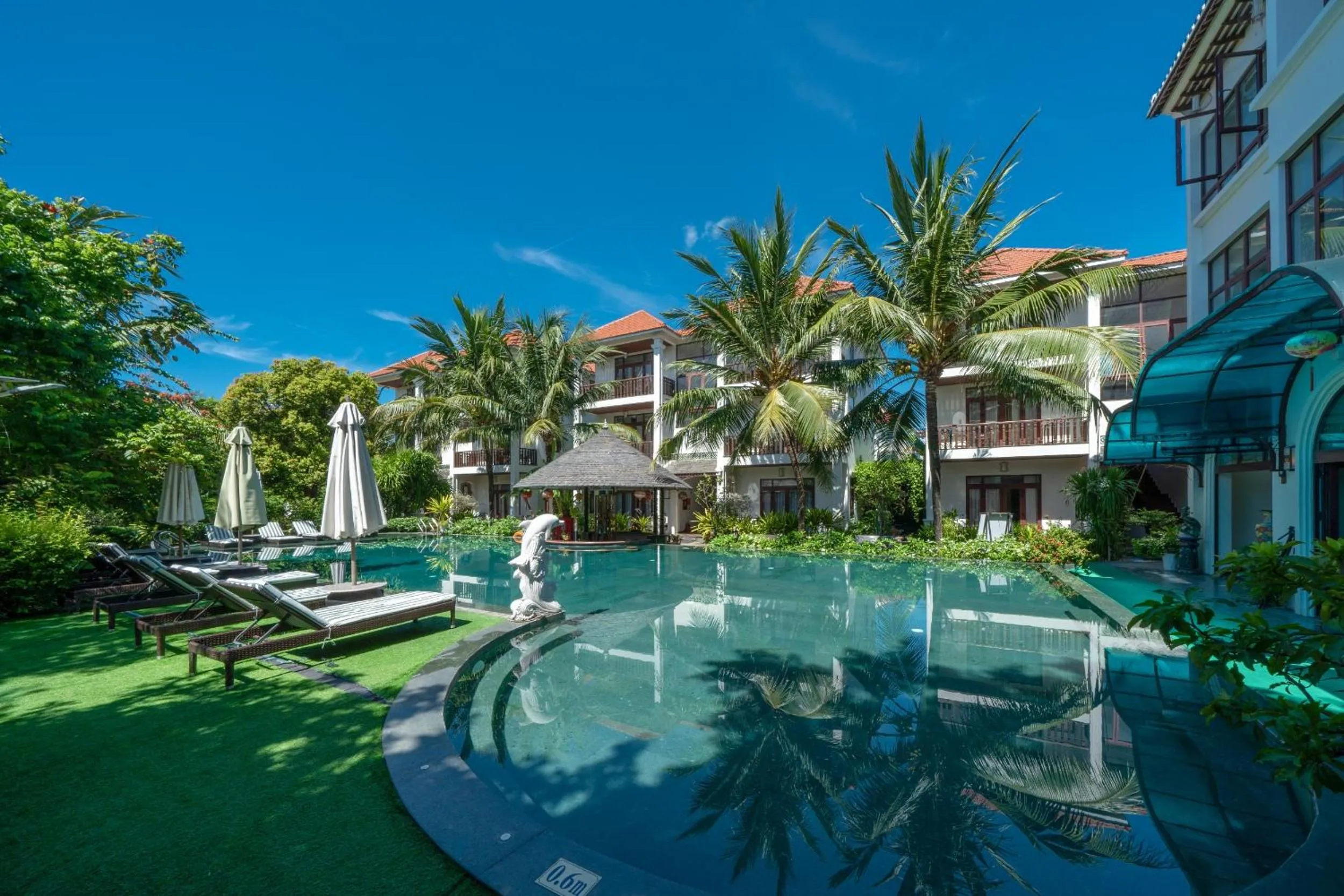 Swimming pool in Hoi An Emotion Boutique Villa