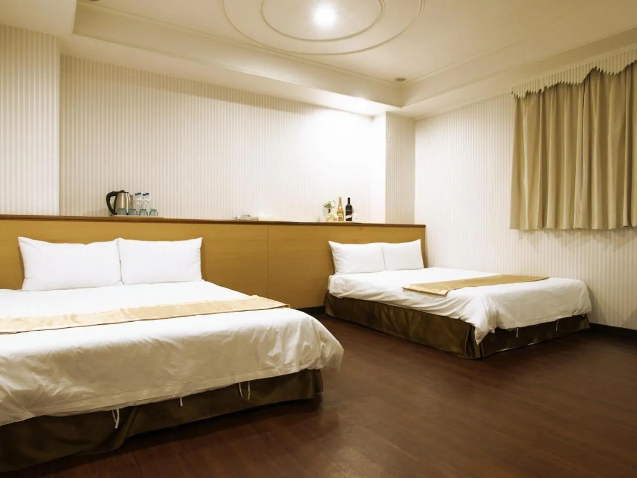 Bed in Yi Pin Yuan Hotel