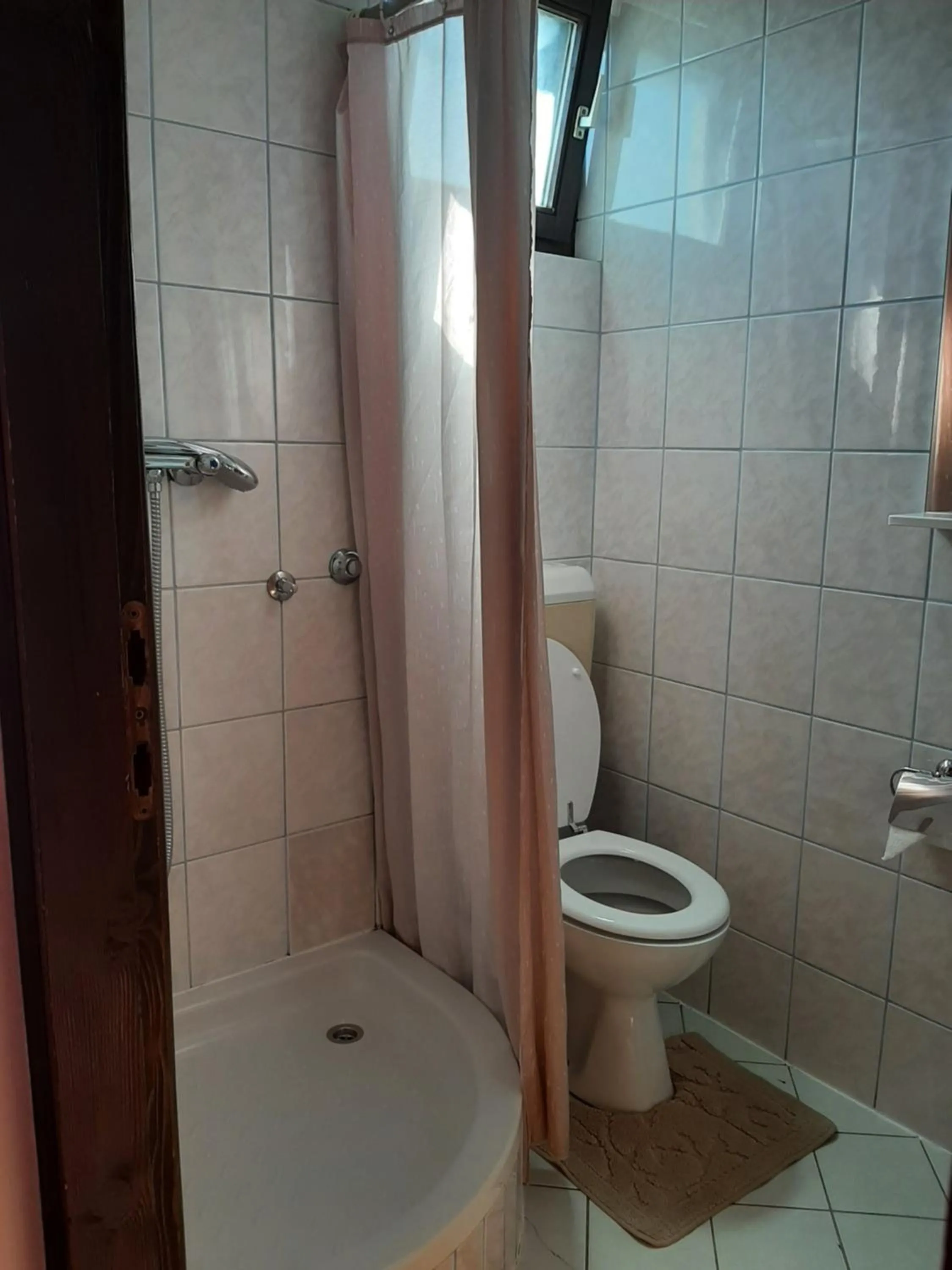 Shower in House Janja Plitvice