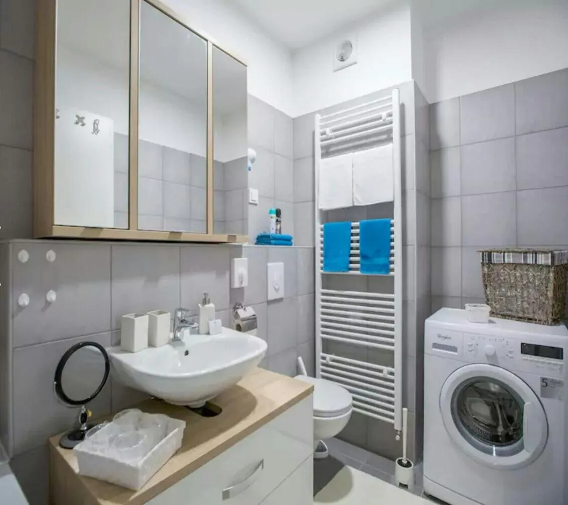 Toilet in Apartment Ali