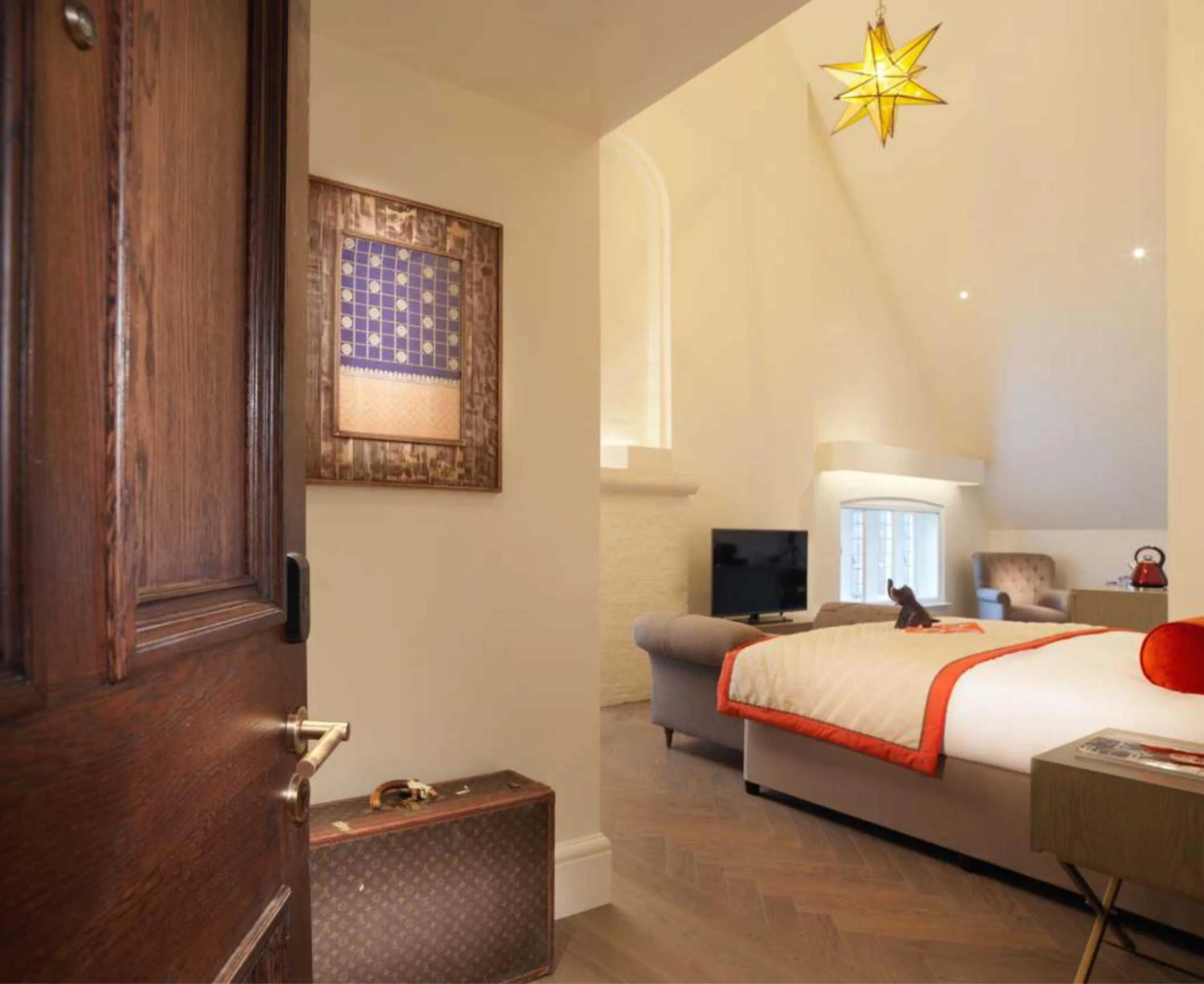 Bedroom, Bed in The LaLit London