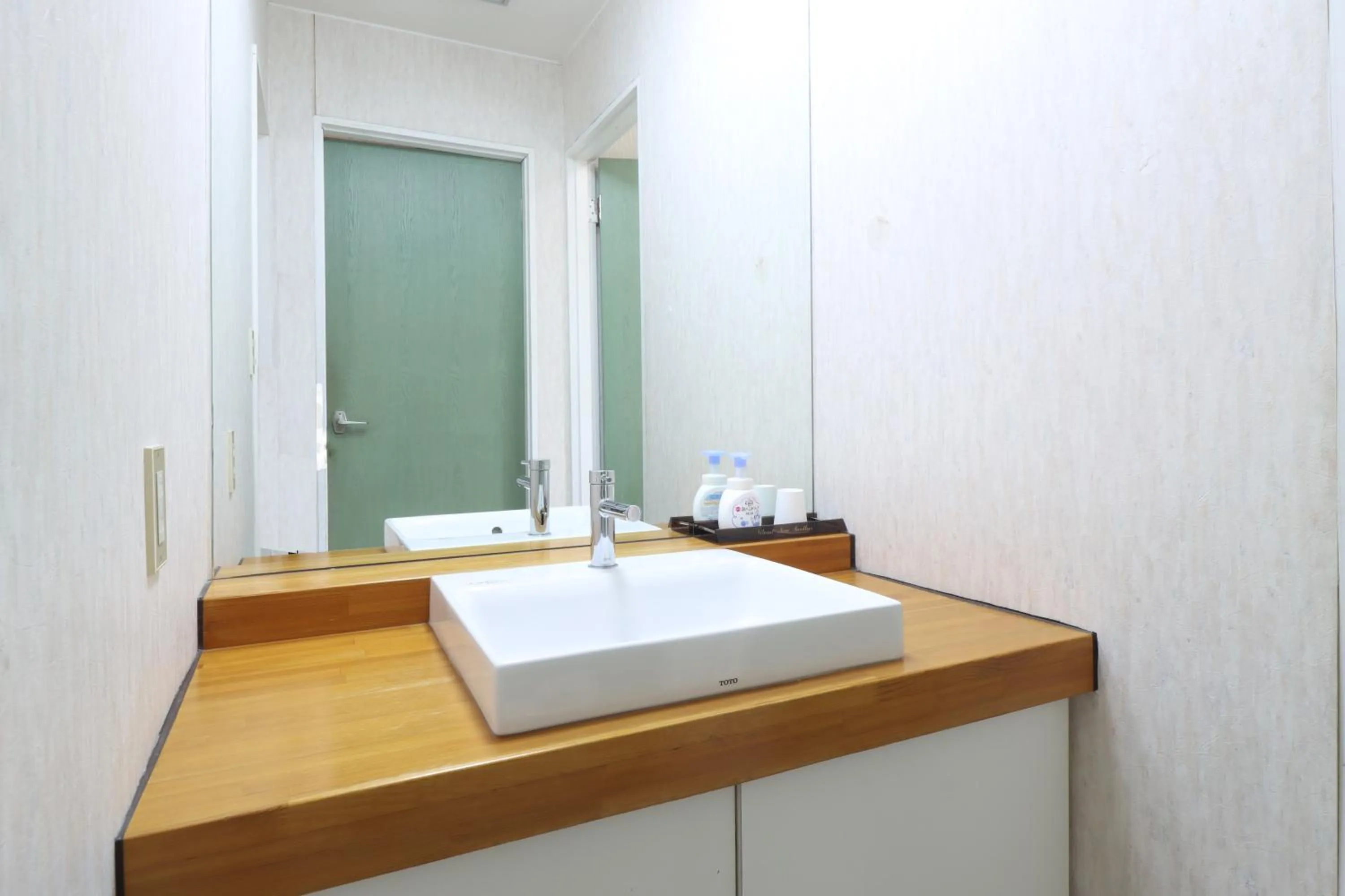 Photo of the whole room in Shugyoku no Yu Yakushido Onsen