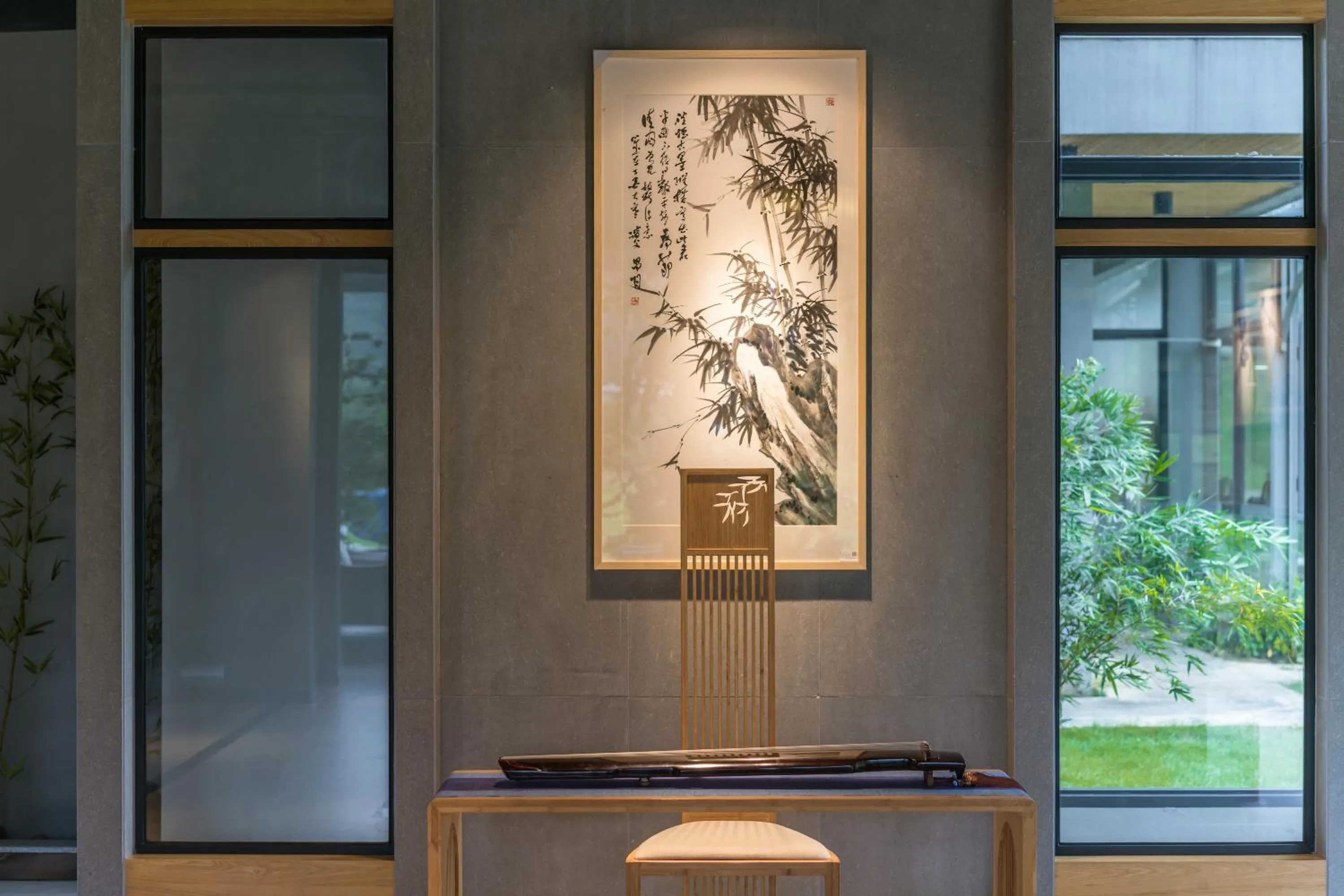 Decorative detail in Yangshuo Zen Garden Resort - Rich Chinese traditional activities