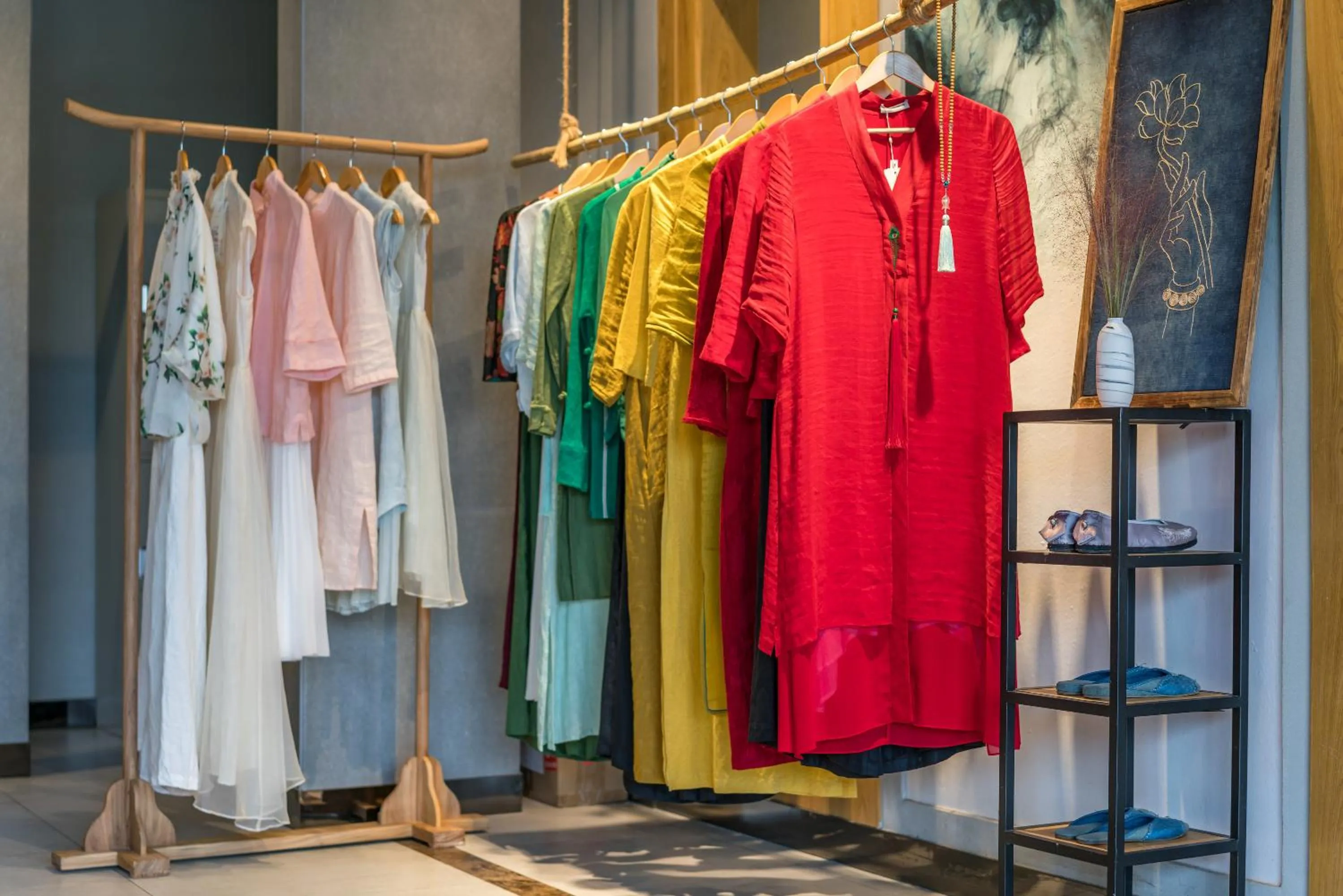 On site in Yangshuo Zen Garden Resort - Rich Chinese traditional activities