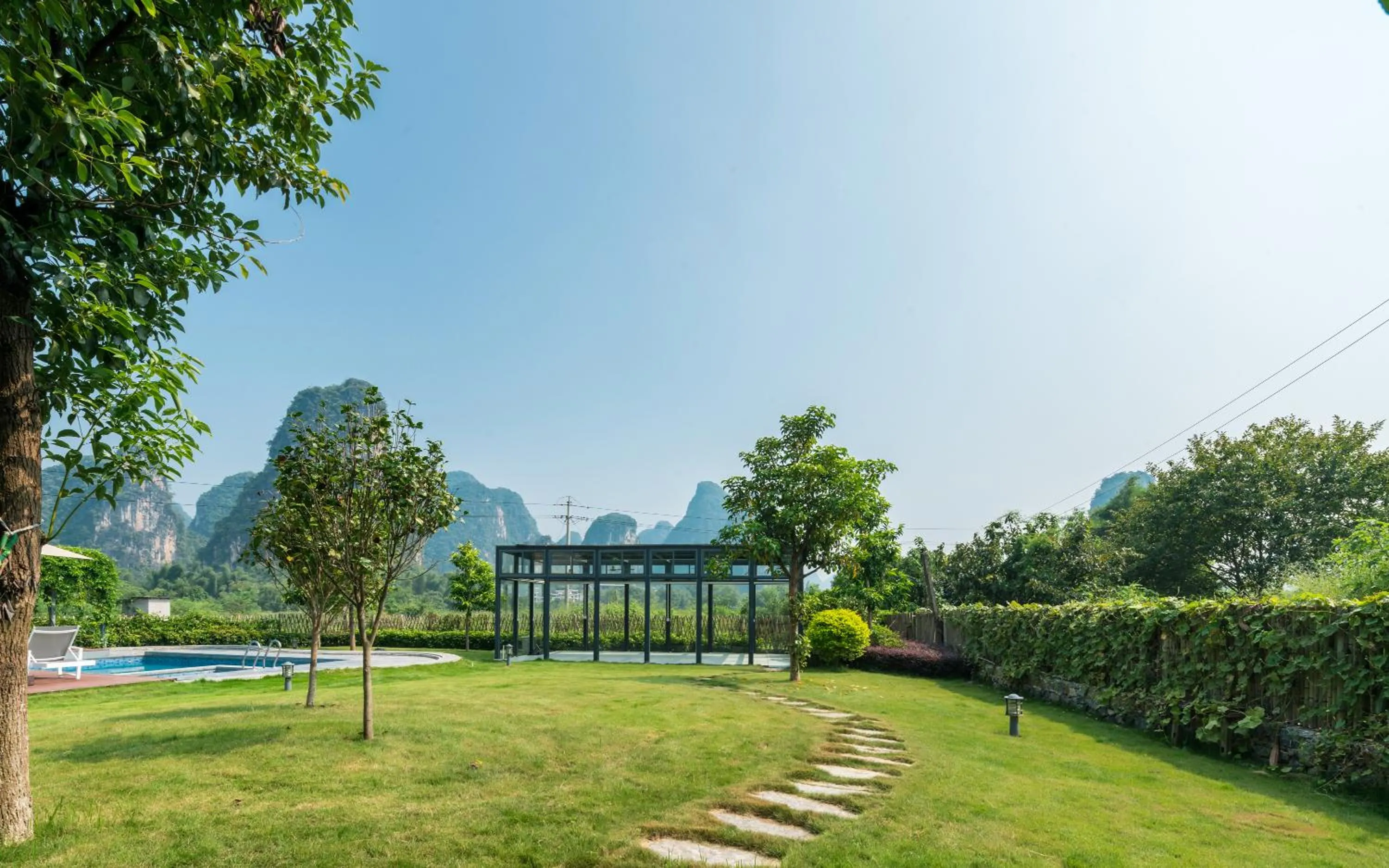 Natural landscape in Yangshuo Zen Garden Resort - Rich Chinese traditional activities