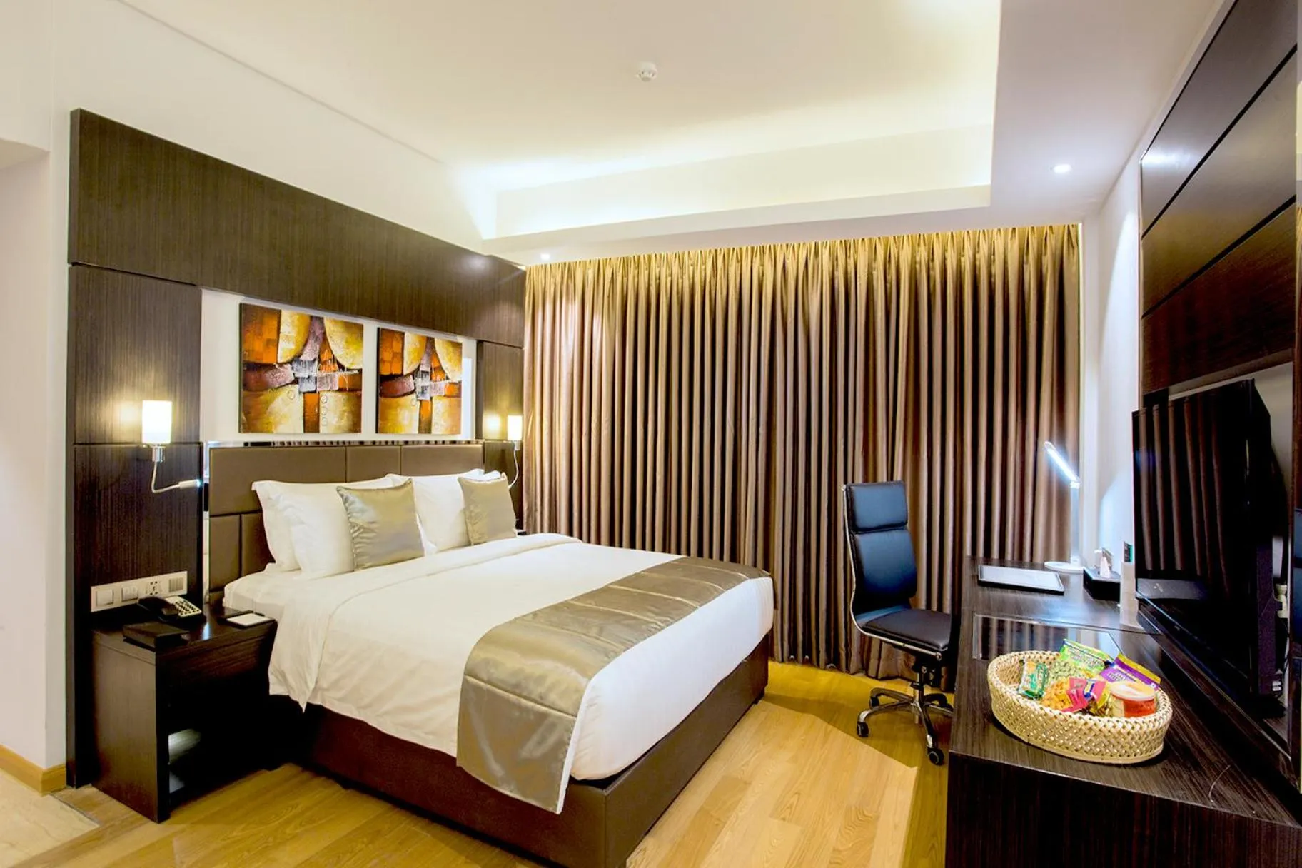 Bed in Hotel The Grandmark-Dhaka