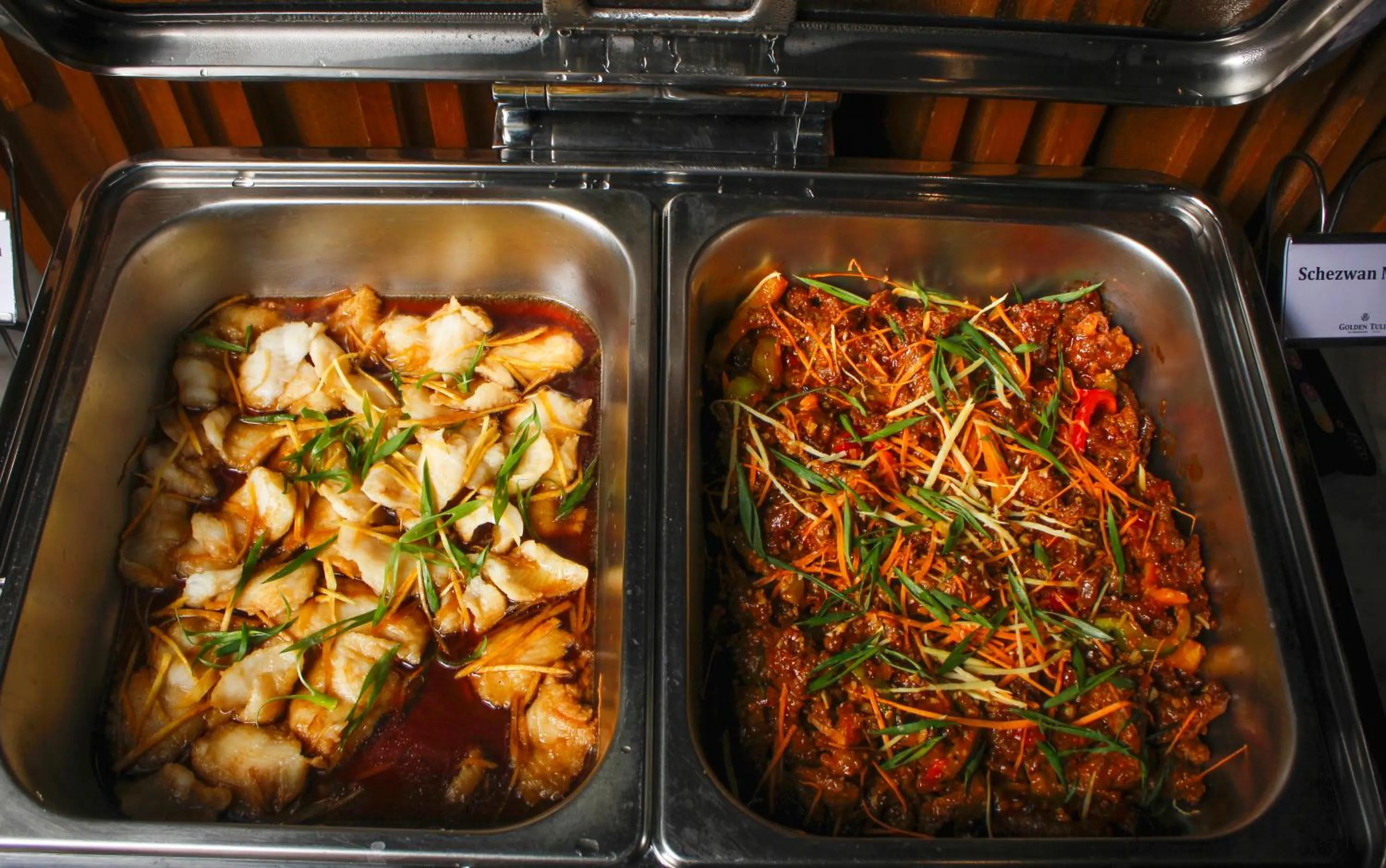 Restaurant/places to eat in Hotel The Grandmark-Dhaka