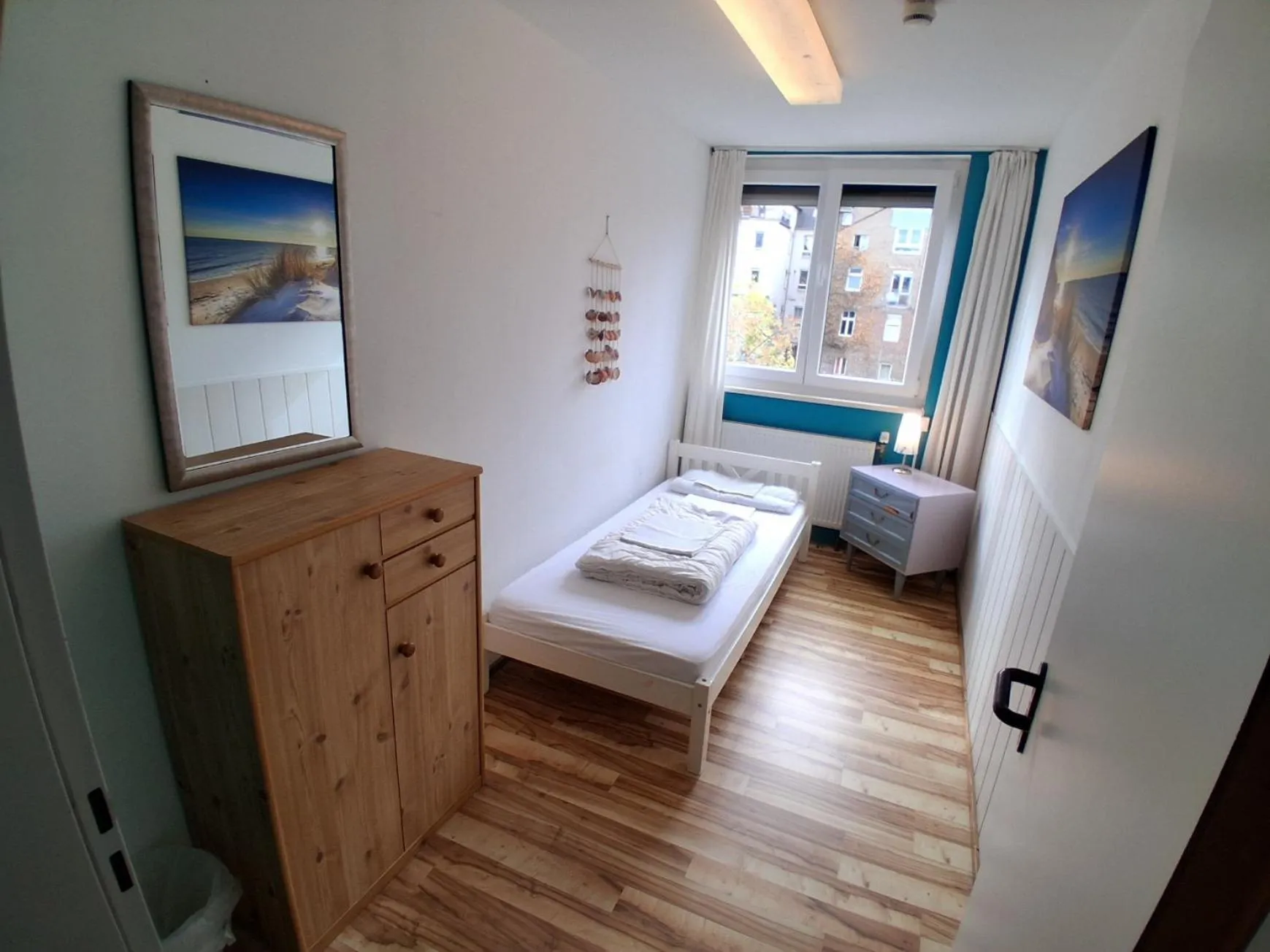 Photo of the whole room, Bed in Max Hostel