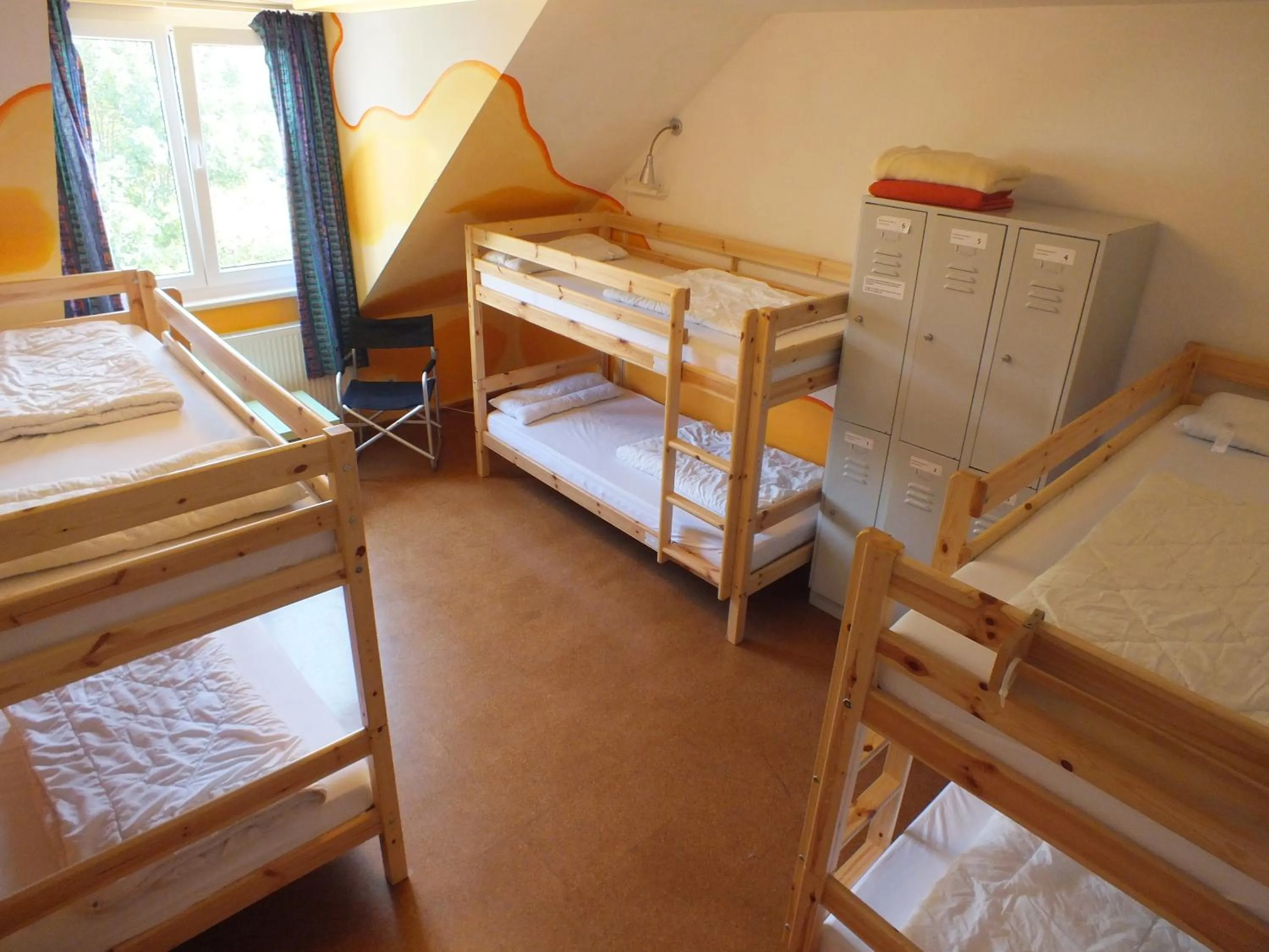 Photo of the whole room, Bed in Max Hostel
