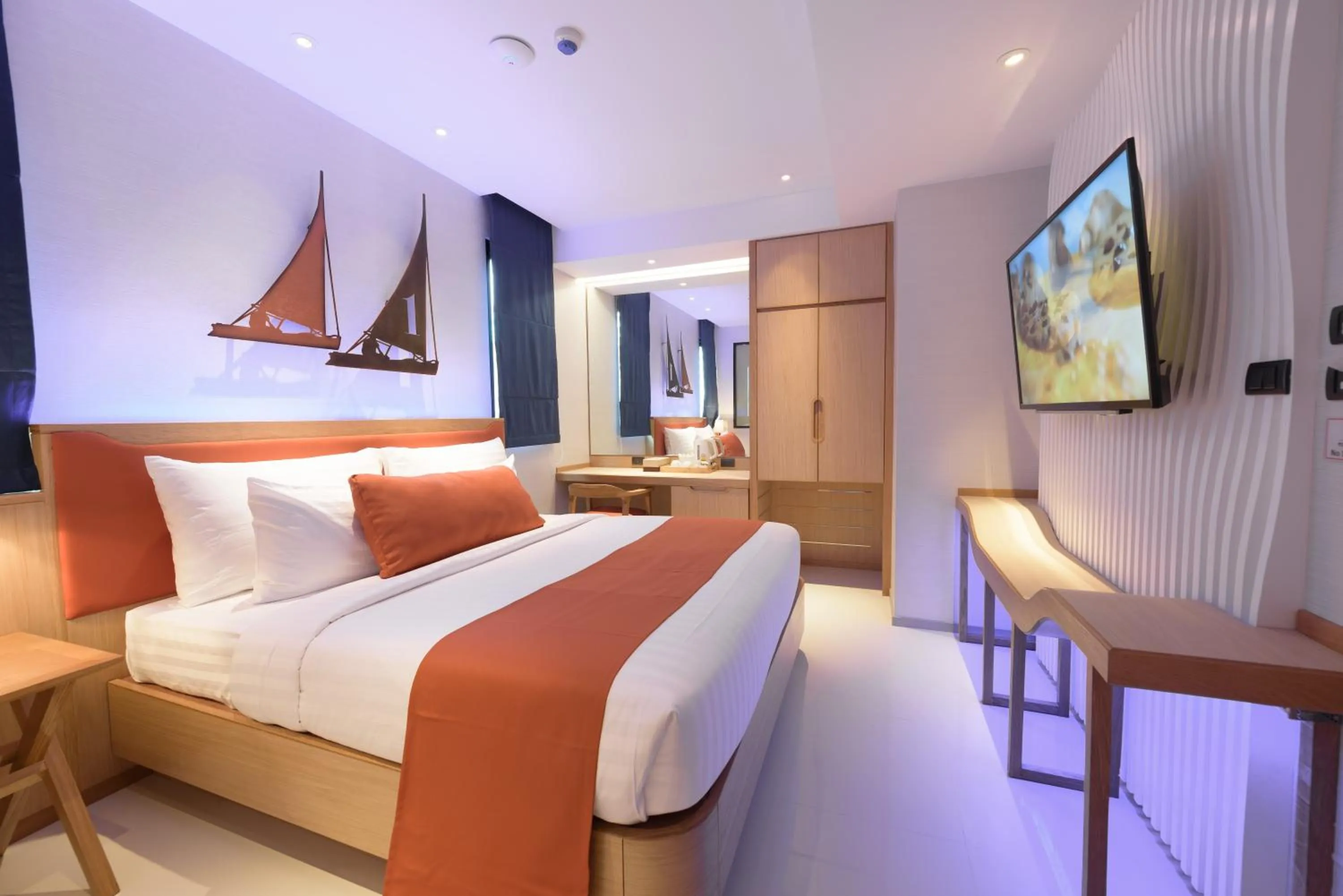 Bed in Deep Blue Z10