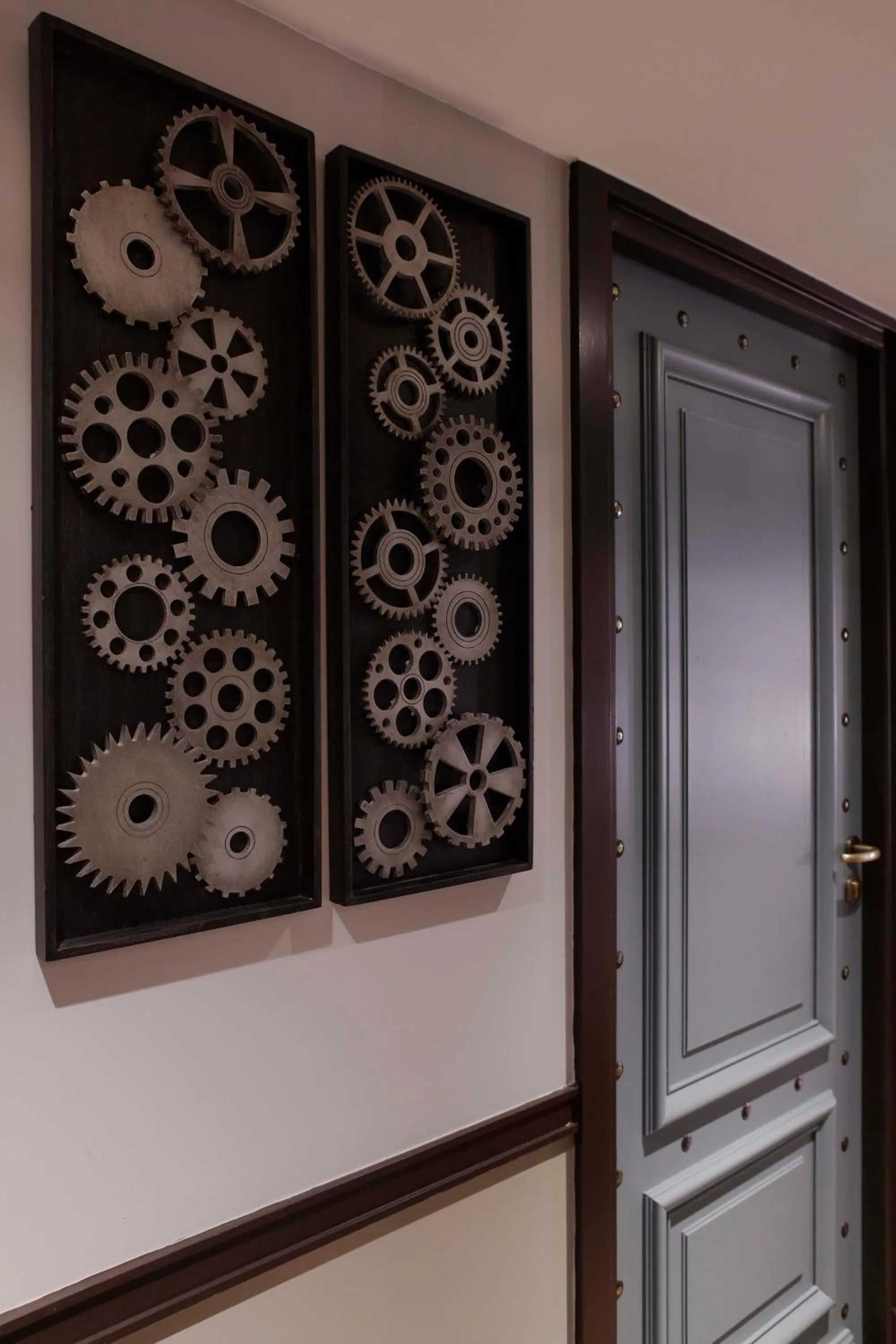 Decorative detail in Hôtel Thérèse