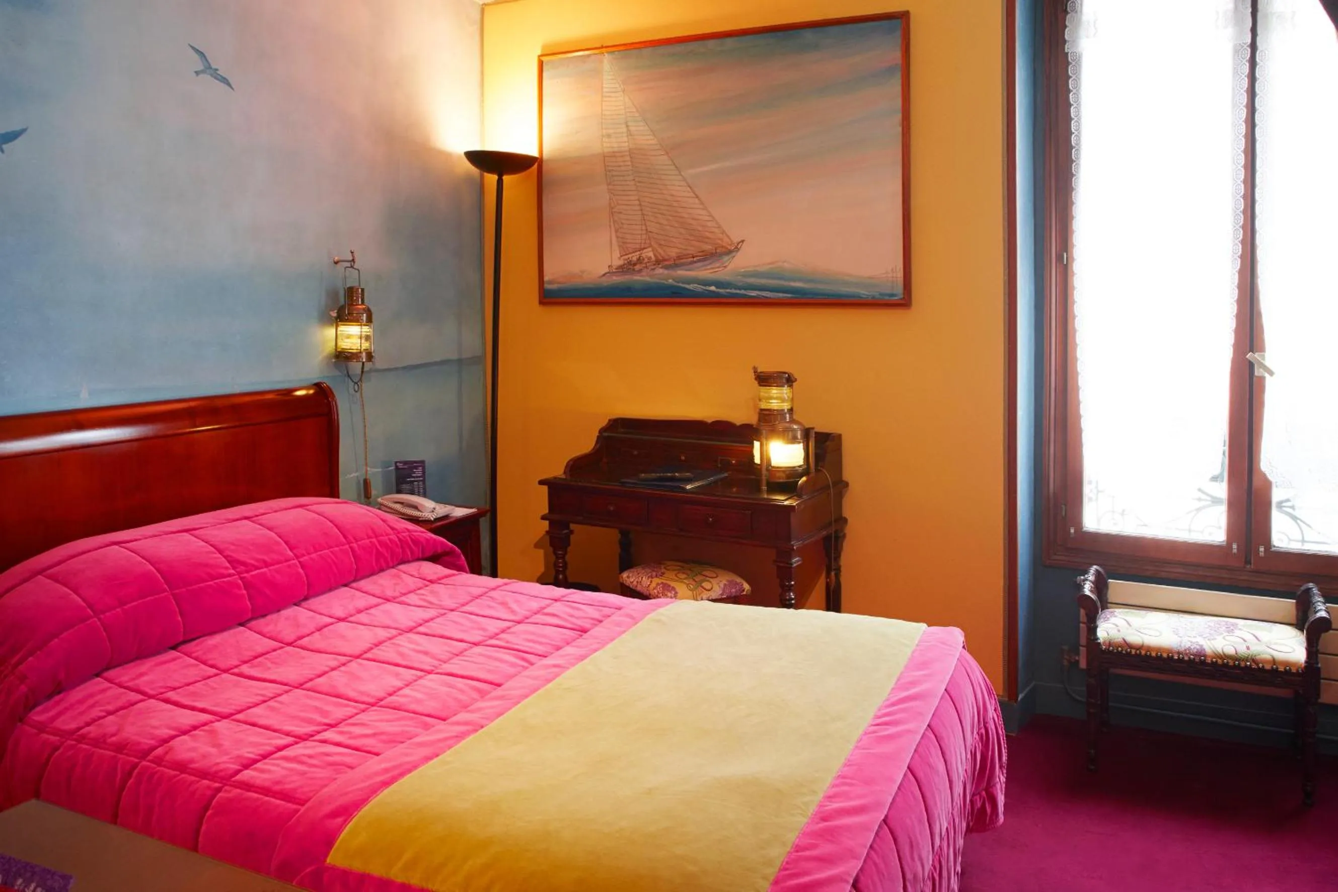 Bedroom in Grand Hôtel Dechampaigne