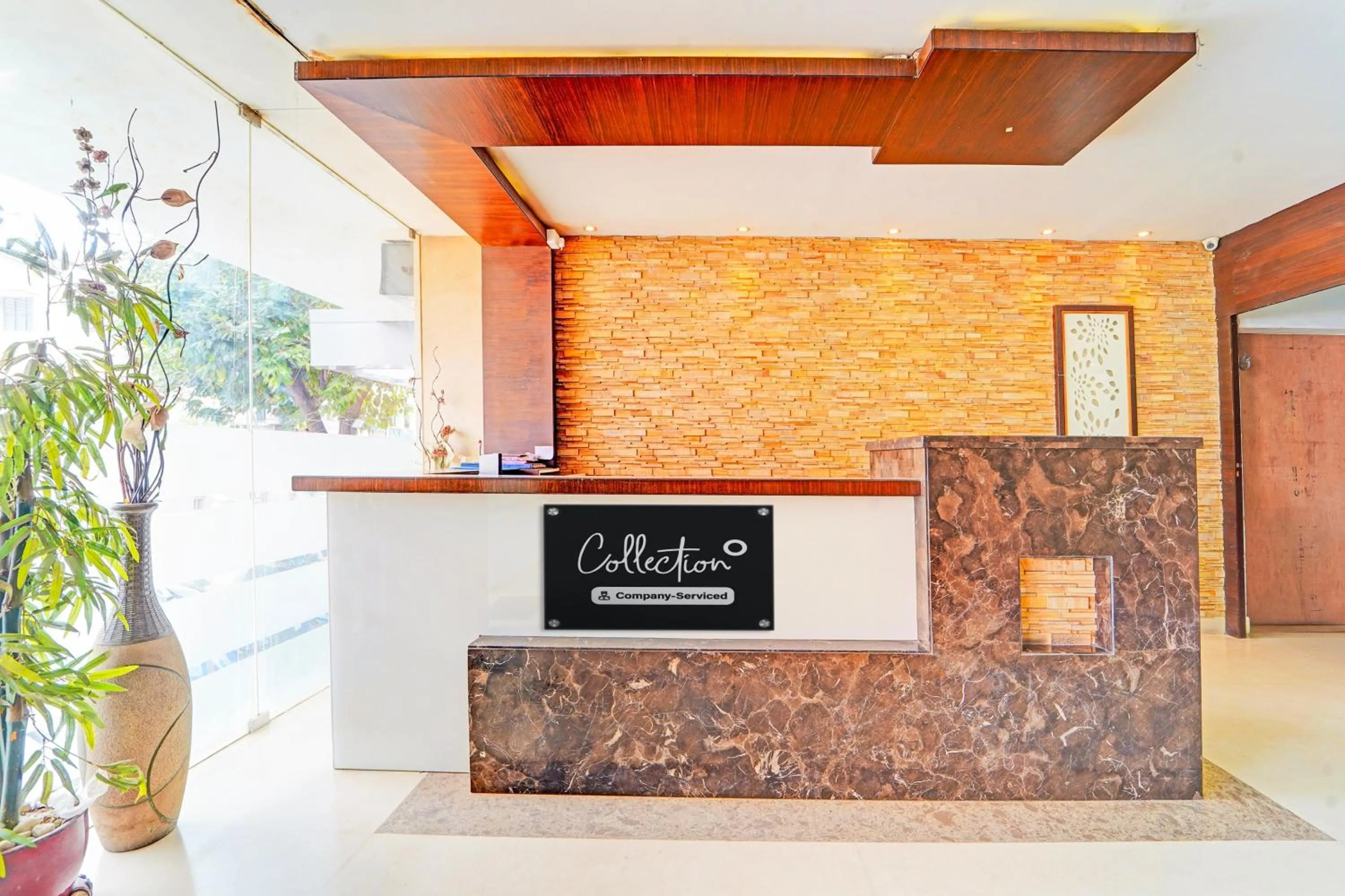 Lobby or reception in Super Collection O Gandhipuram