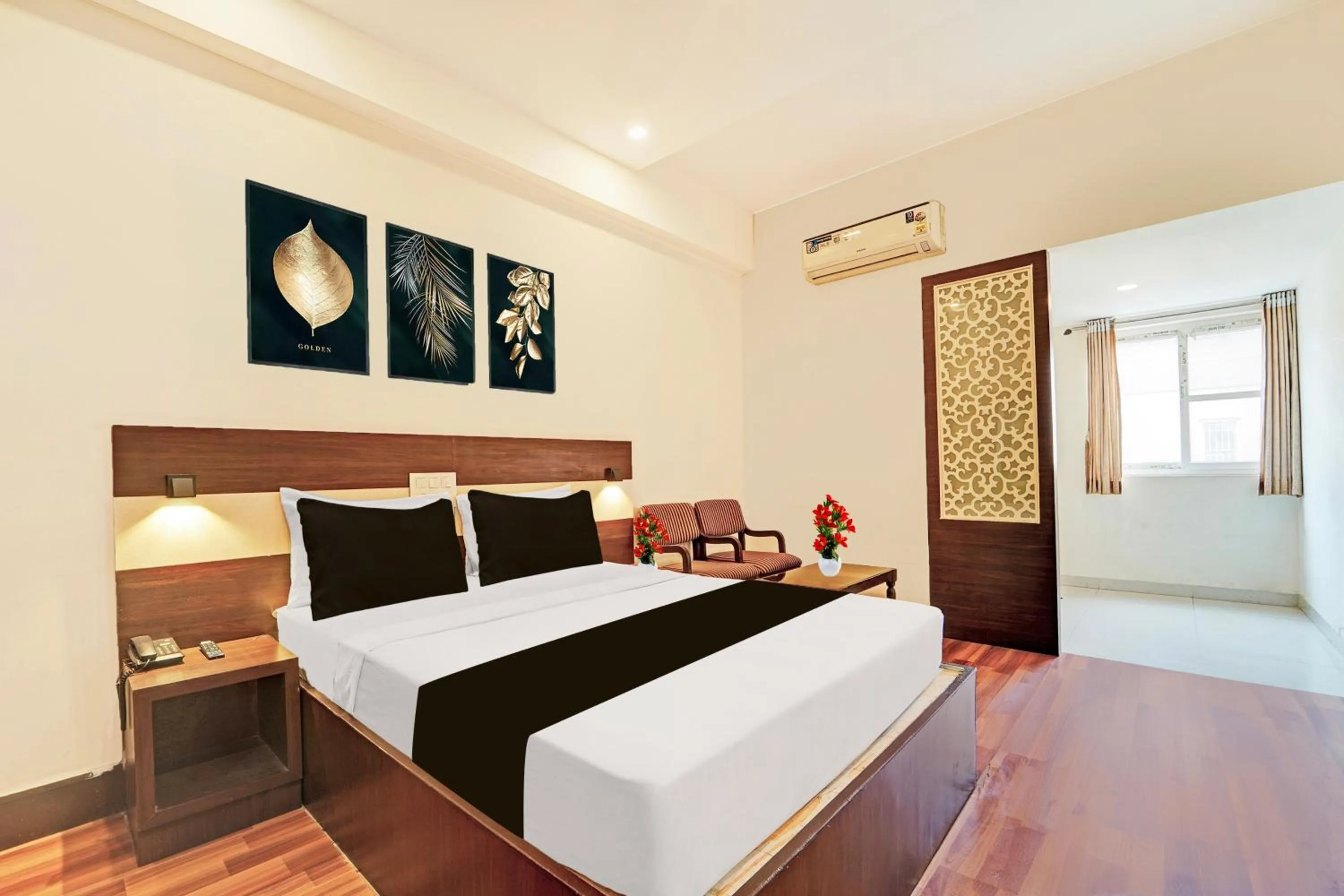 Bedroom, Bed in Super Collection O Gandhipuram