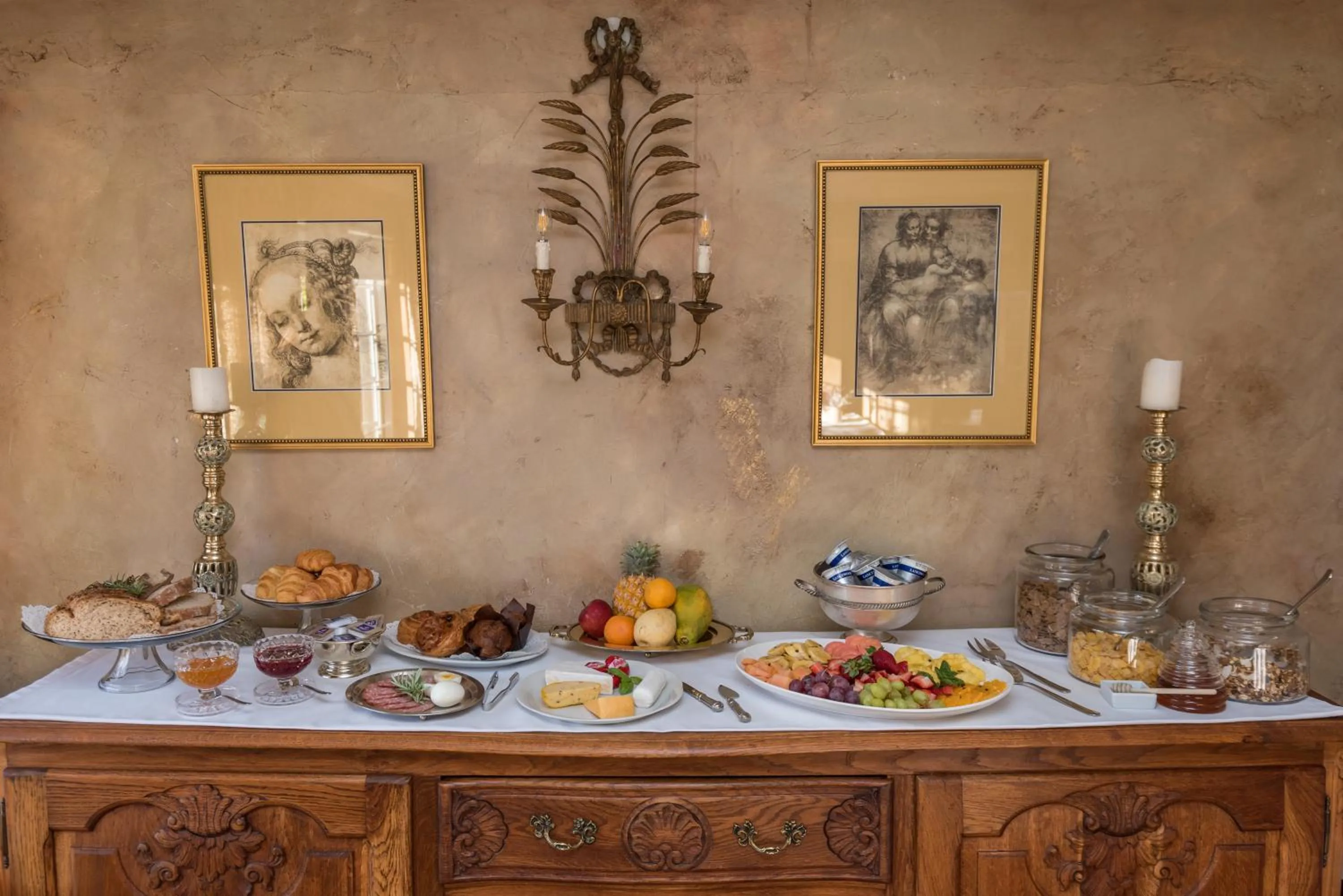 Breakfast in Baruch Guesthouse on Lovell